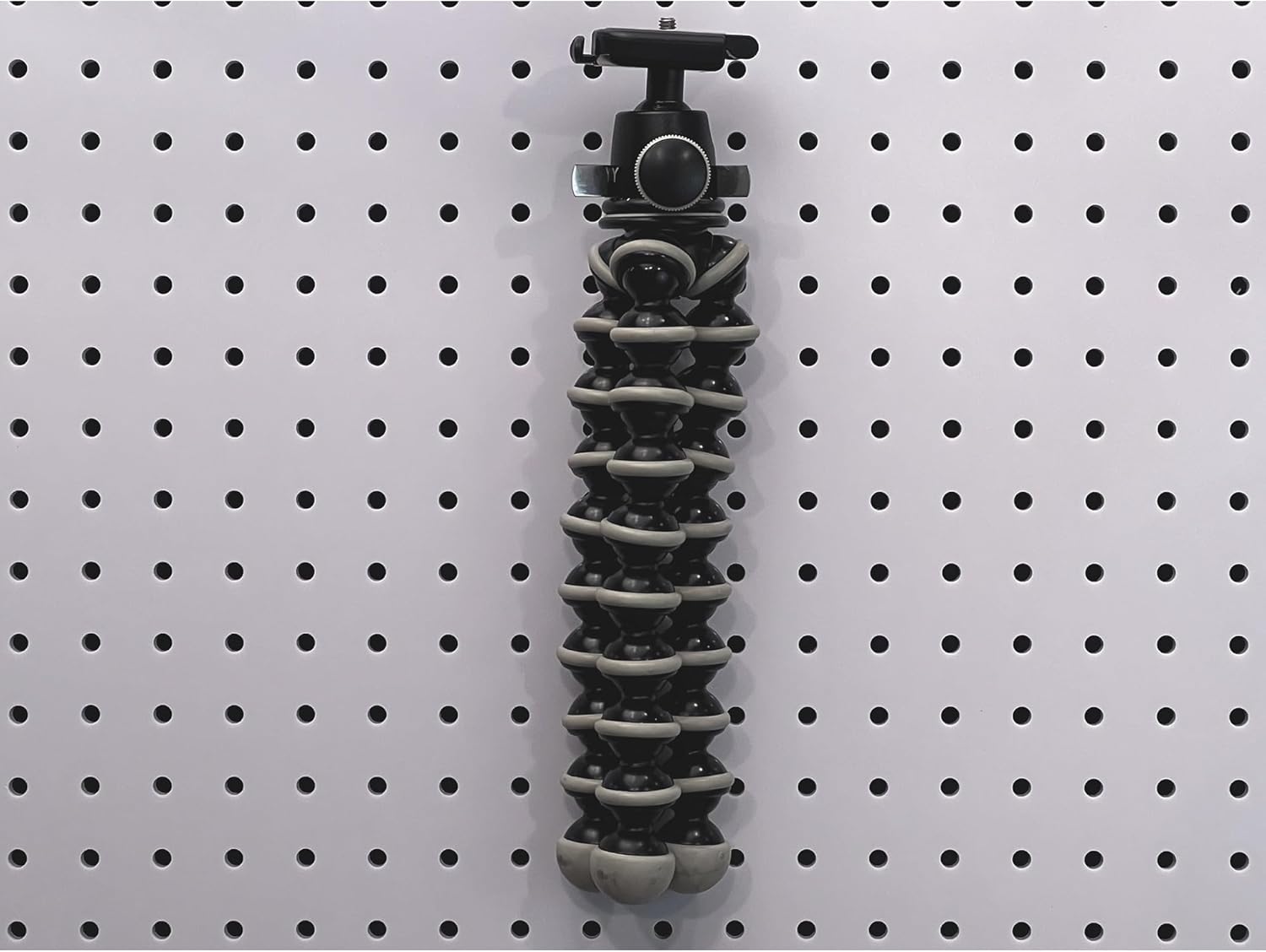 Triton Products Durahook 2 1/8in. Extended Clip with 3/4in. to 1 1/4in. Hold Range, 10 Pack, Model# 73107