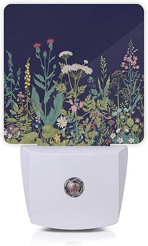 Miniatura 9 de Luz nocturna de cielo con corazón azul, hojas de arce rojas otoñales, árboles del bosque, luces nocturnas enchufables con sensor de atardecer a