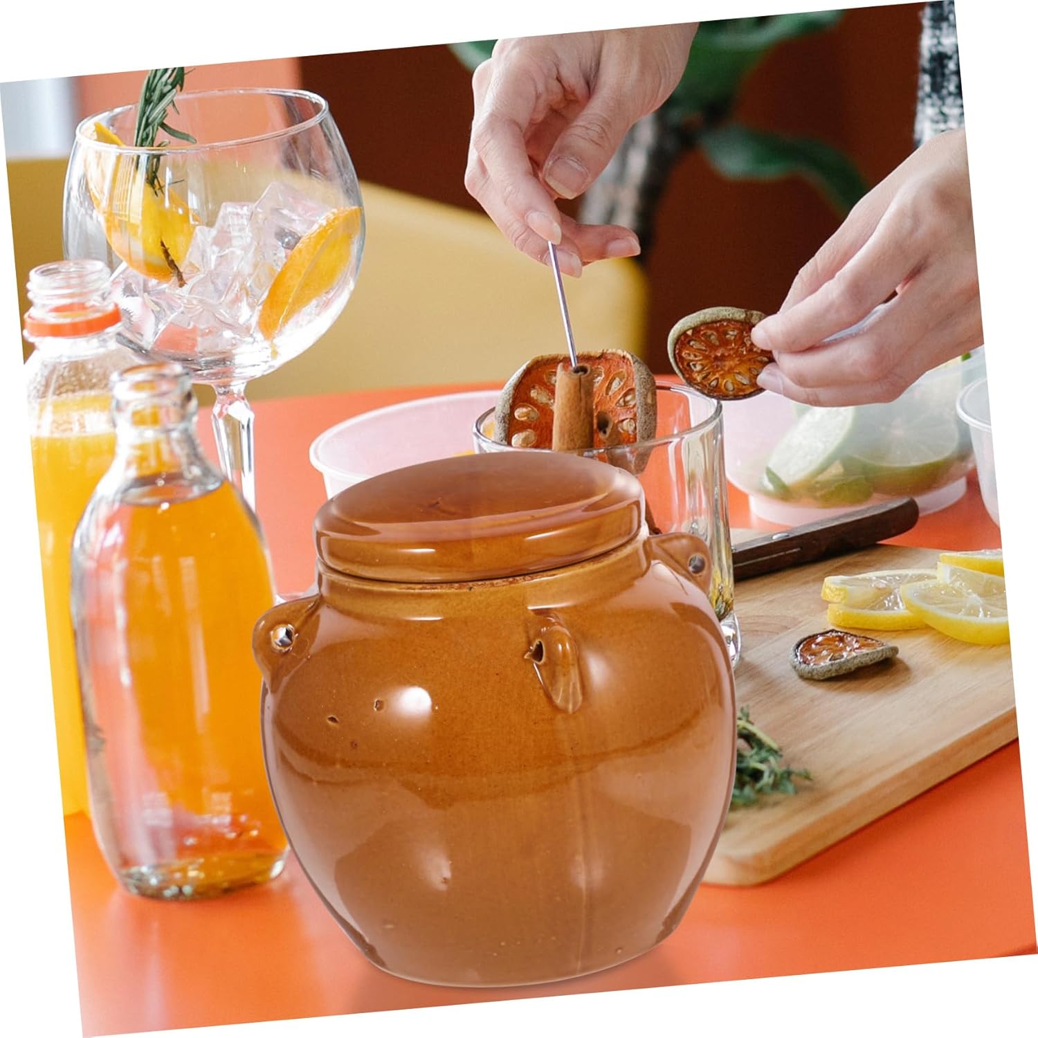 Ceramic Pickle Jar Retro Sealed Multigrain Storage Container for Pickling Honey and Dried Foods Medium Lightproof and Breathable Design for Food Freshness