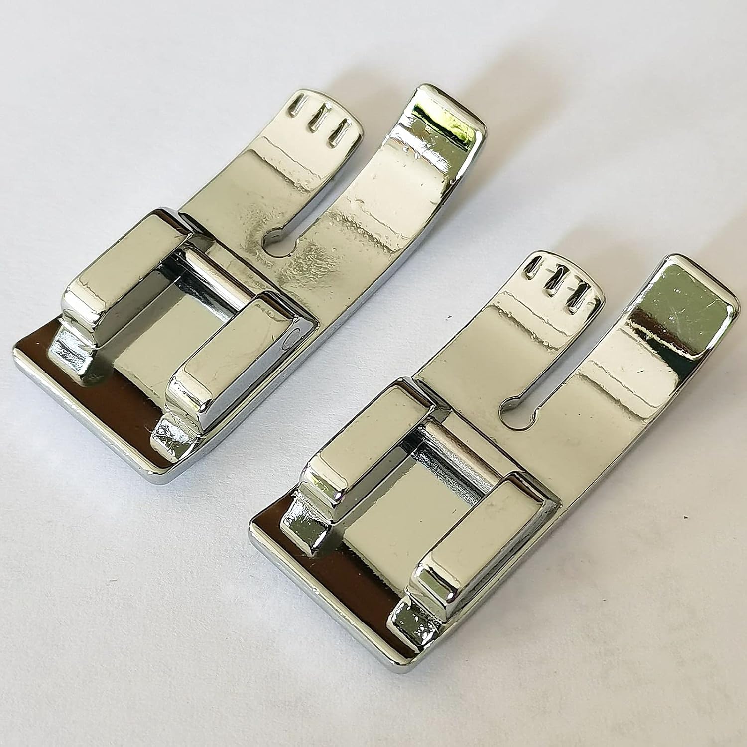 HONEYSEW Low Shank Shirring Gathering Presser Foot for Brother,Janome,Simplicity,Kenmore,Pfaff,Singer,Simplicity,Viking Sewing Machine SA120 006917008, F012N, XG6589-001