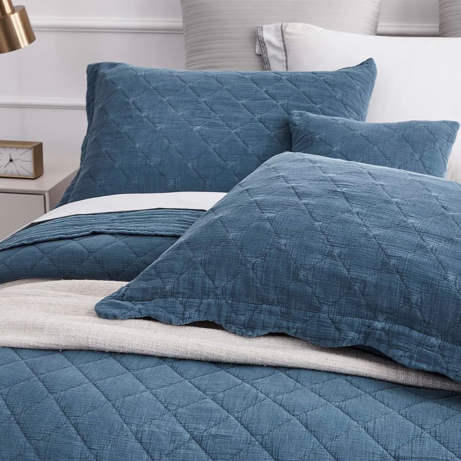 HZ & HY Oversized King Bedspread - Shabby Chic Rustic Look - Enzyme Washed, Ultra Soft & Lightweight, Reversible, Cotton/Polyester, 5 Piece, China Blue - Image 5