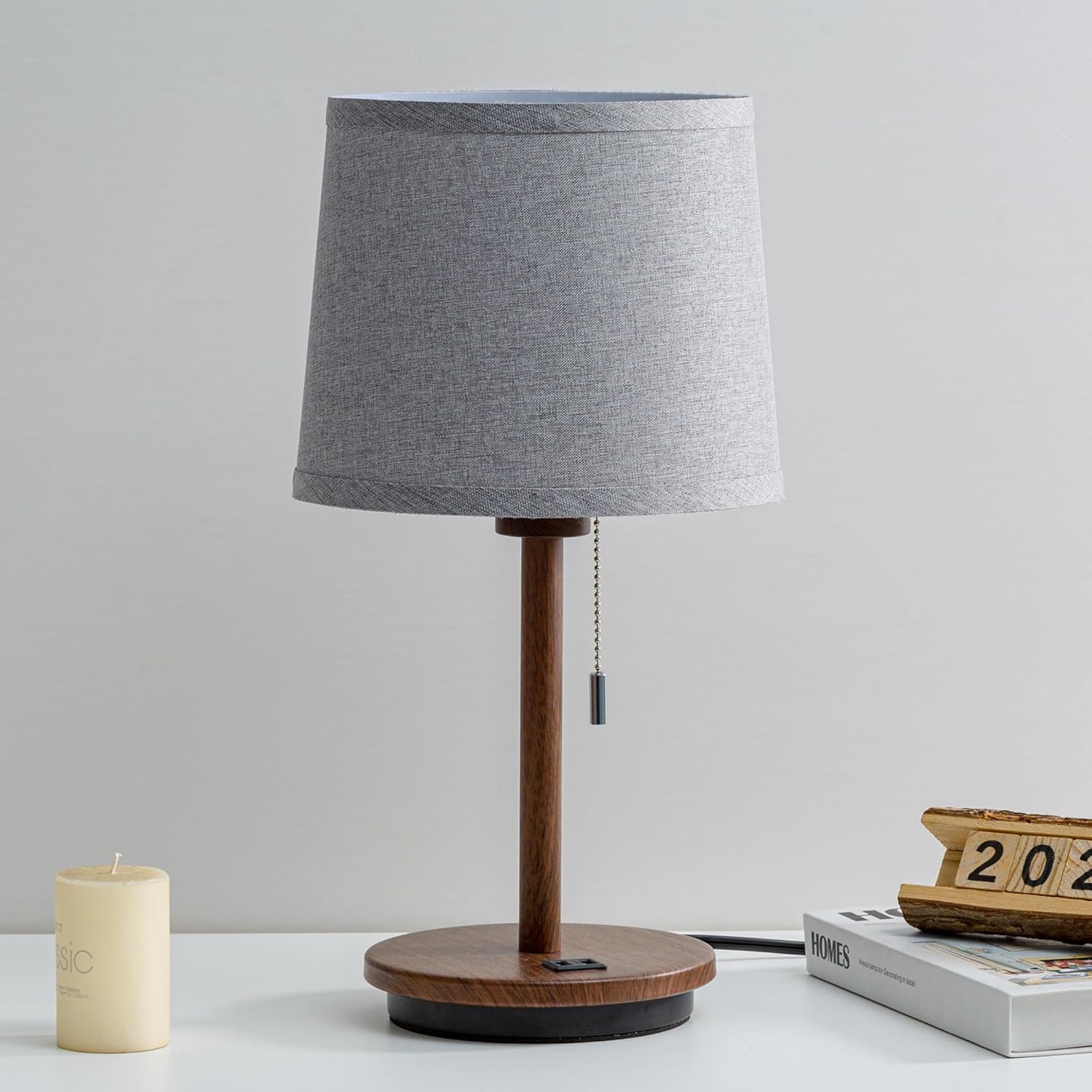 VISDANFO Modern Table Lamp for Bedroom, Desk Lamp with USB Port, Fabric