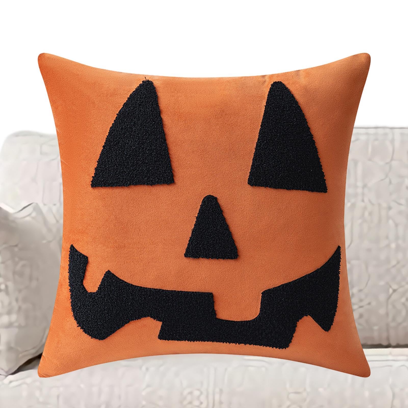 Housses de coussin Halloween lot de 4 taies carrees gothiques pour deco salon et voiture