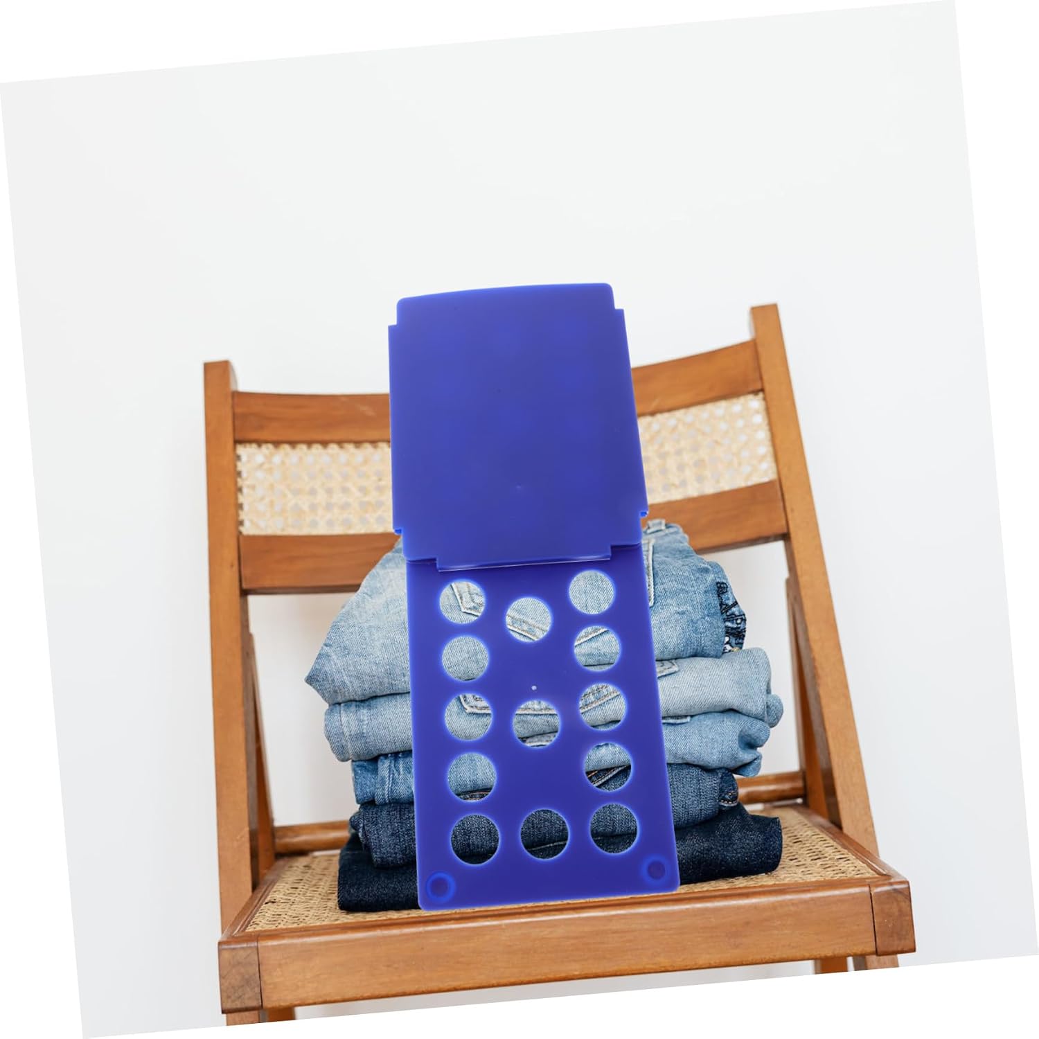 Unomor Clothes Folding Board with Thickness Easy and Fast T-Shirt and Shirt Organizer for Adults Space-Saving Laundry Folder for Trousers Shorts and Pajamas
