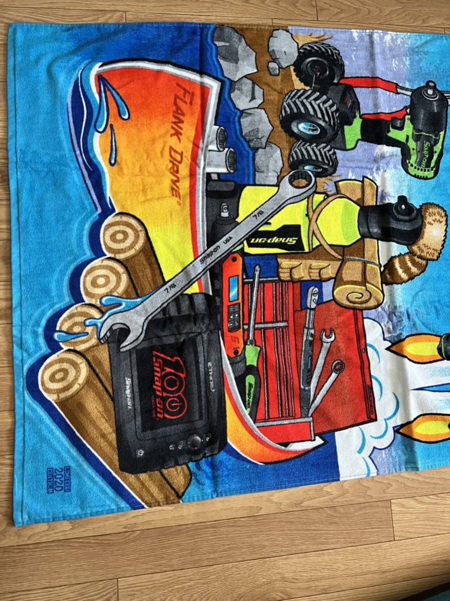 Amazon.co.jp: snap-on スナップオン ビーチタオル 100周年 : ホーム