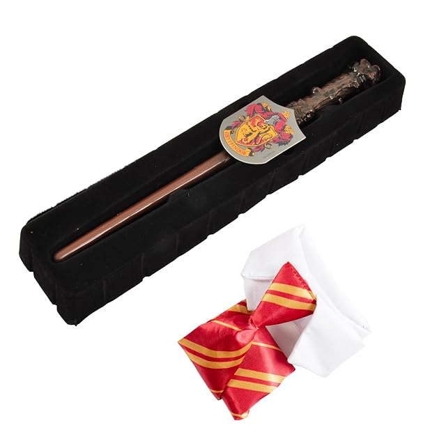 Ciao- Harry Potter Kit de Disfraz (Varita mágica 30cm, Corbata y Emblema Gryffindor) in giftbox
