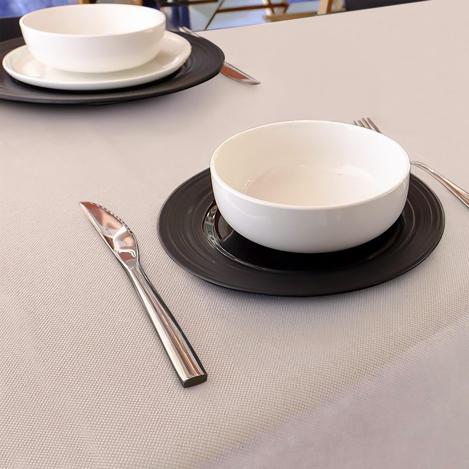 50 Unidades de Mantel de Mesa TNT - 1 x 1 m - Tejido no Tejido Spunbond (TNT) - Desechable con Efecto Tela - Resistente a Líquidos - Catering - Impermeable (Blanco)