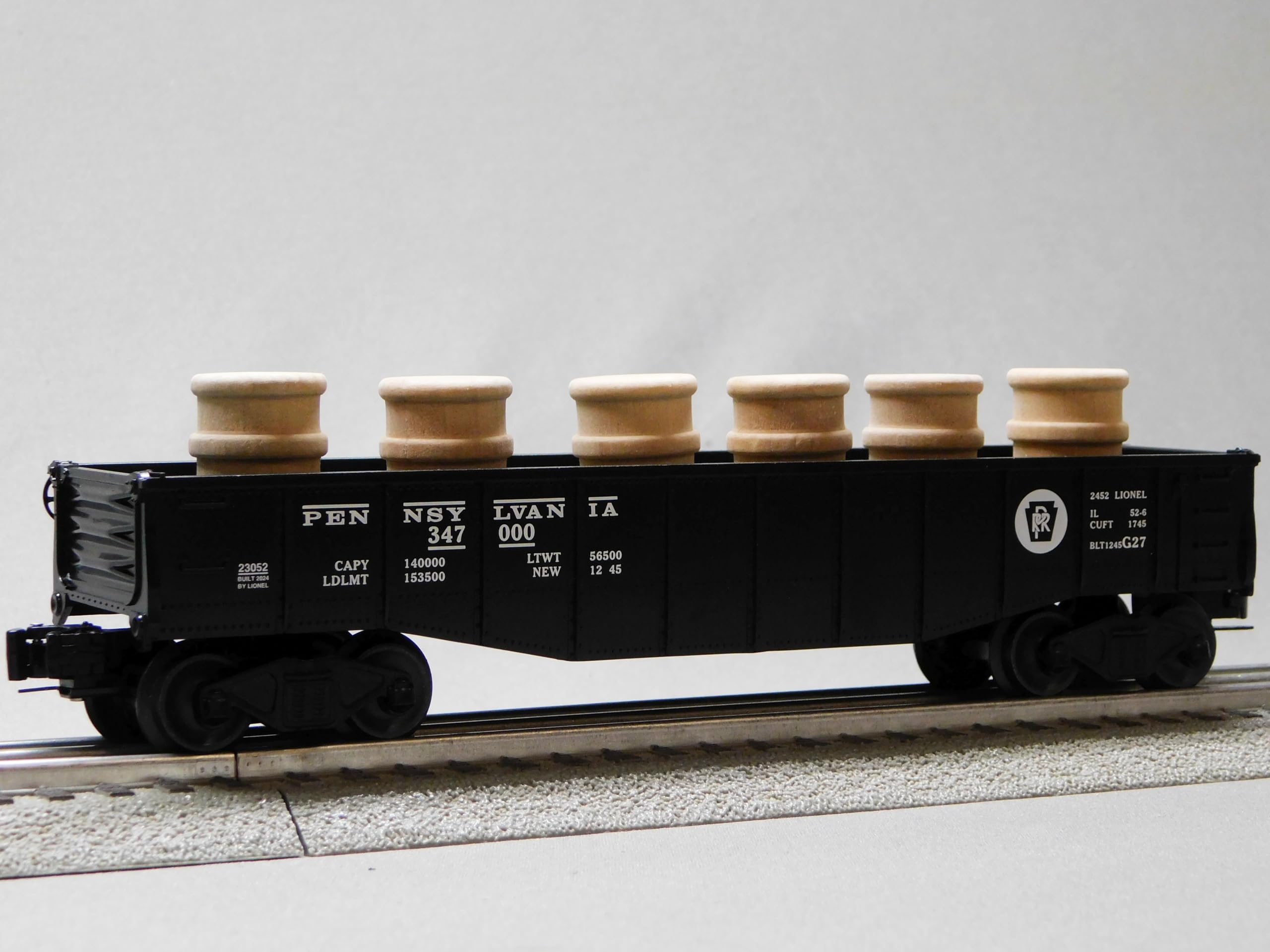 Pennsylvania Gondola W/Wood Barrel Loads PRR O Gauge 2423050-G
