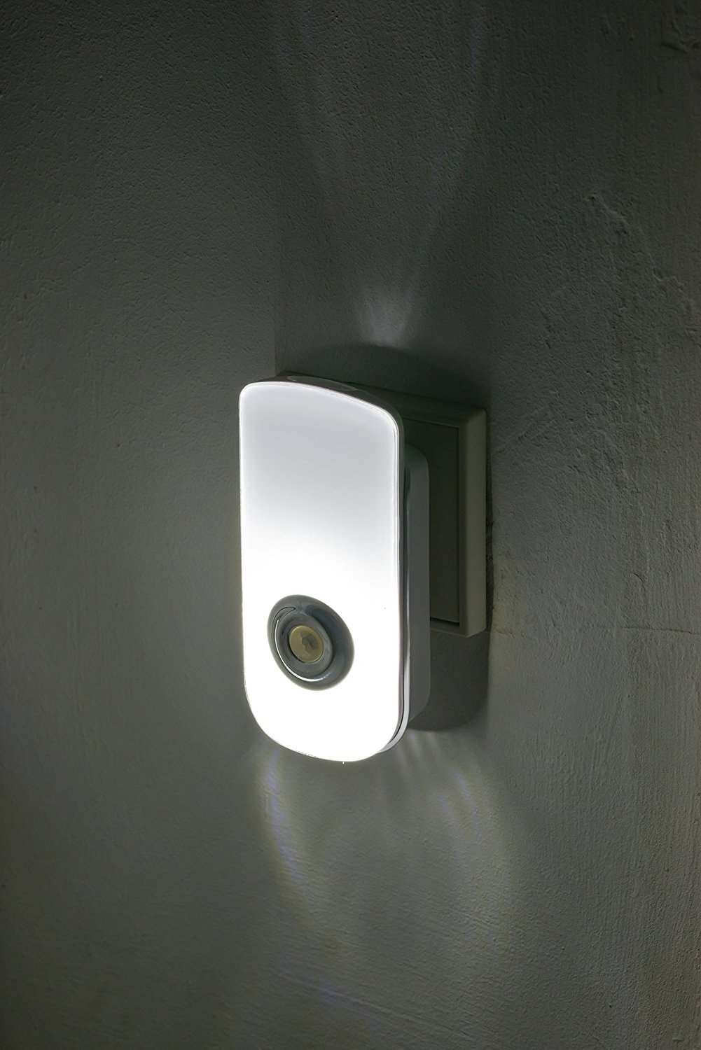 Brennenstuhl LED Sensor – Luce di sicurezza con rilevatore di movimento a infrarossi, 1173240