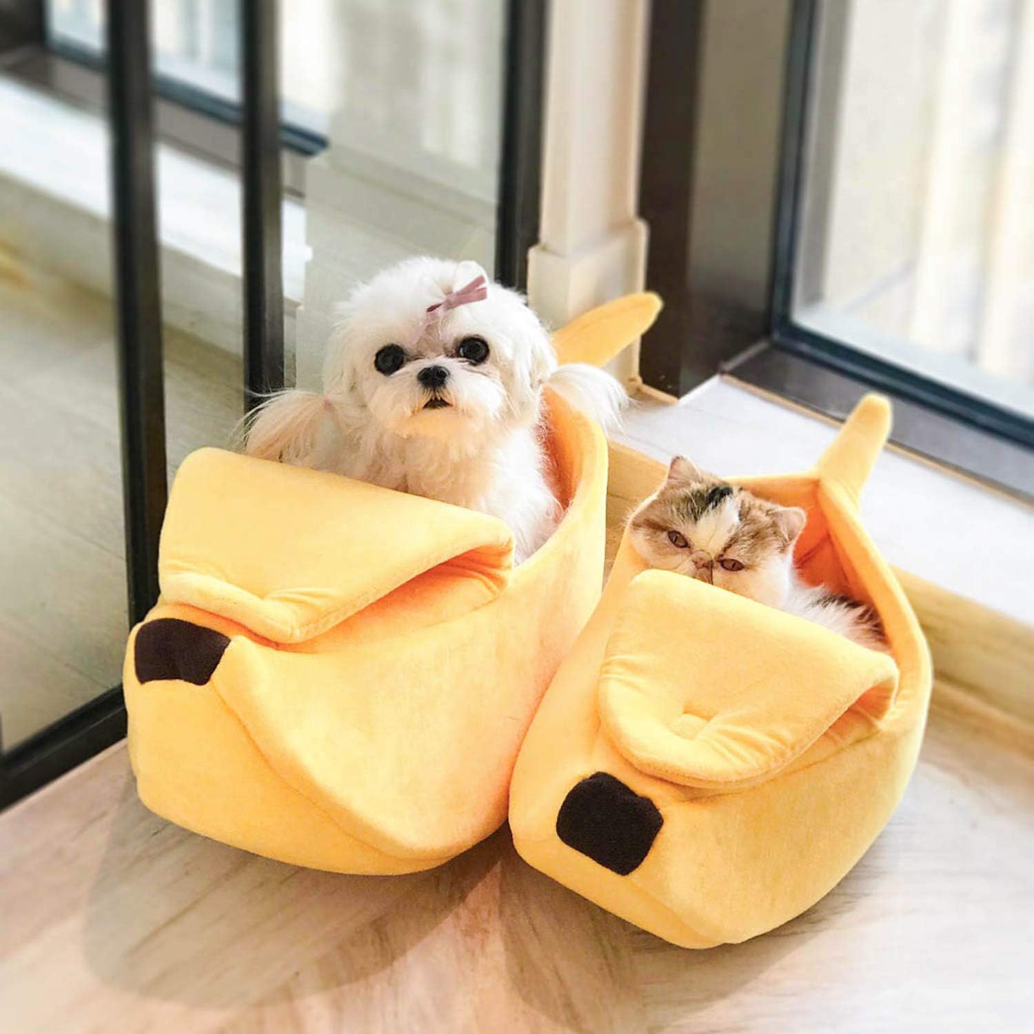 review Pet Cat Bed House Cute Banana, Warm Soft Punny Dogs Sofa Sleeping Playing Resting Bed, Lovely Pet Supplies for Cats Kittens