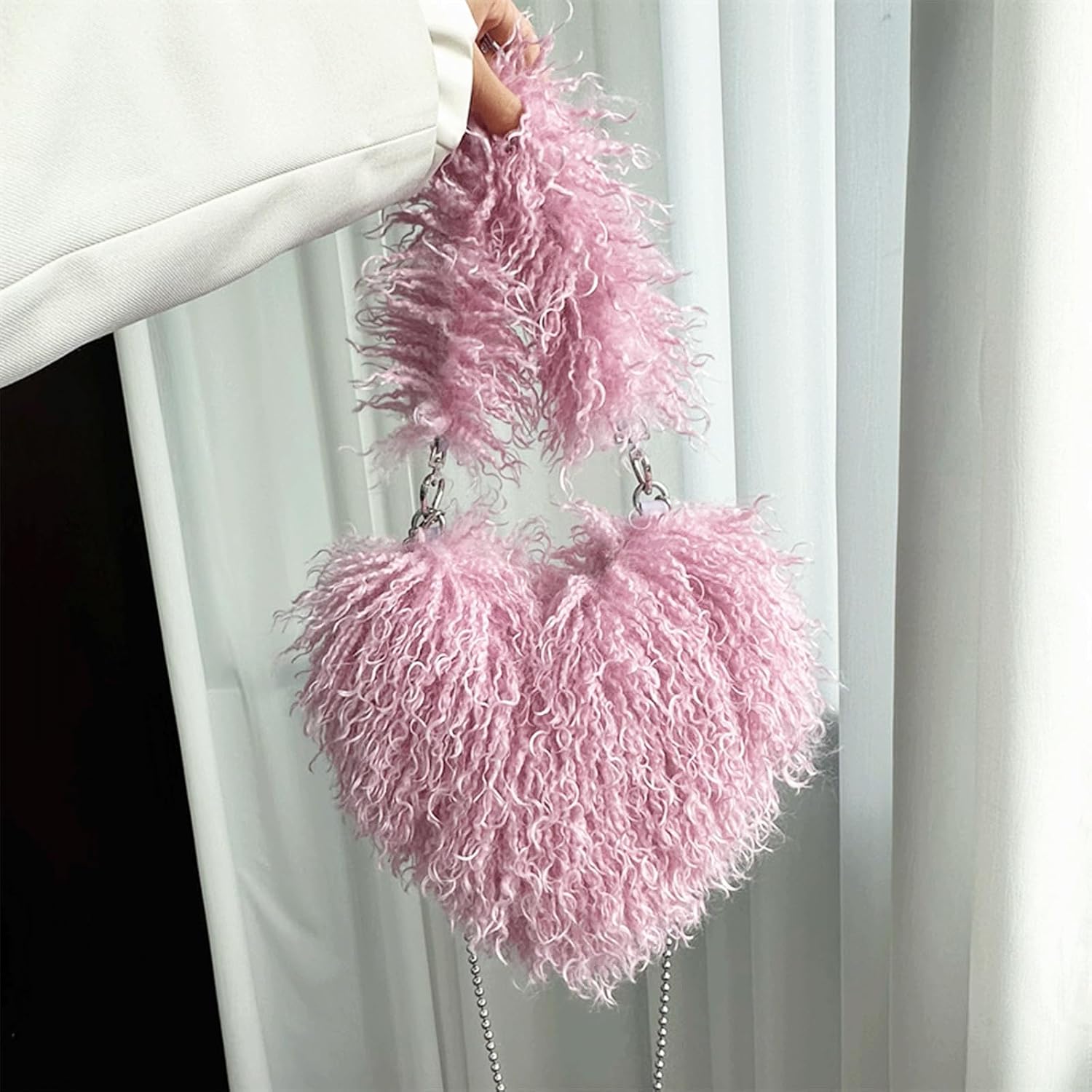 Fur Purse Mongolian Heart Shoulder Bag Curly Fluffy Fuzzy Furry Top Handle Handbag with Chain Soft Winter Tote