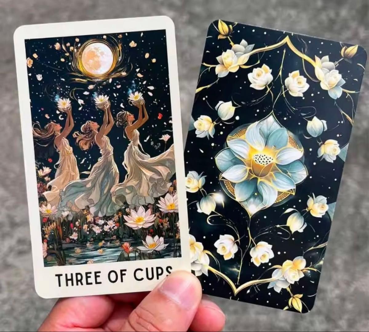 Amazon.co.jp: Ethereal Bloom Tarot エーテルブルームタロットカード