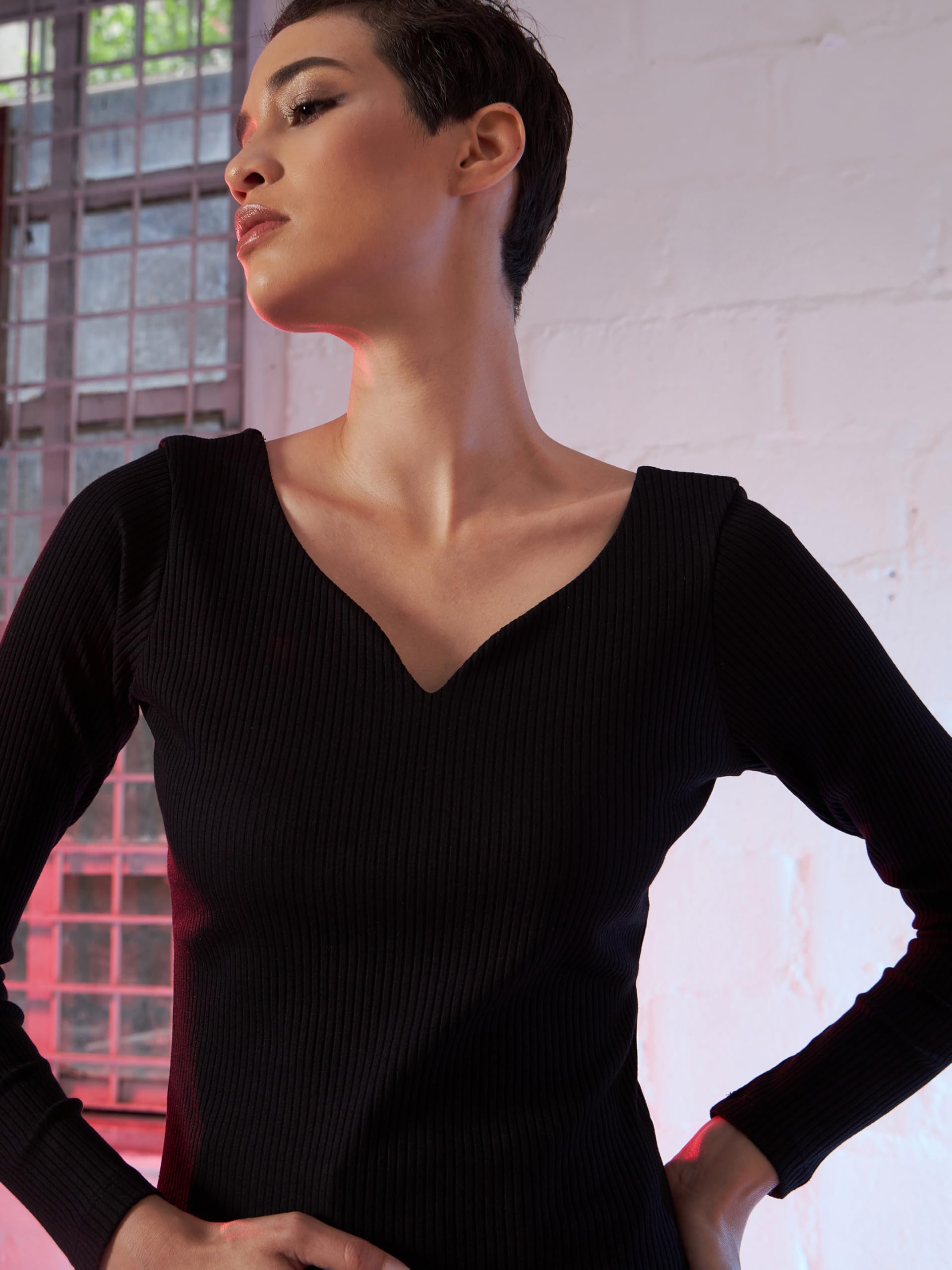 SASSAFRAS Women Black Sweetheart Neck Rib Top -XS 2