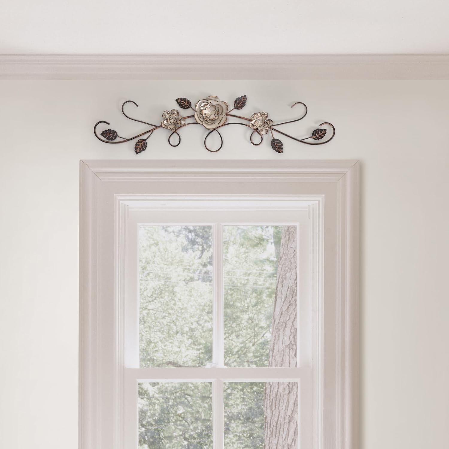 Habitat Décor Astera Floral Metal Wall Art