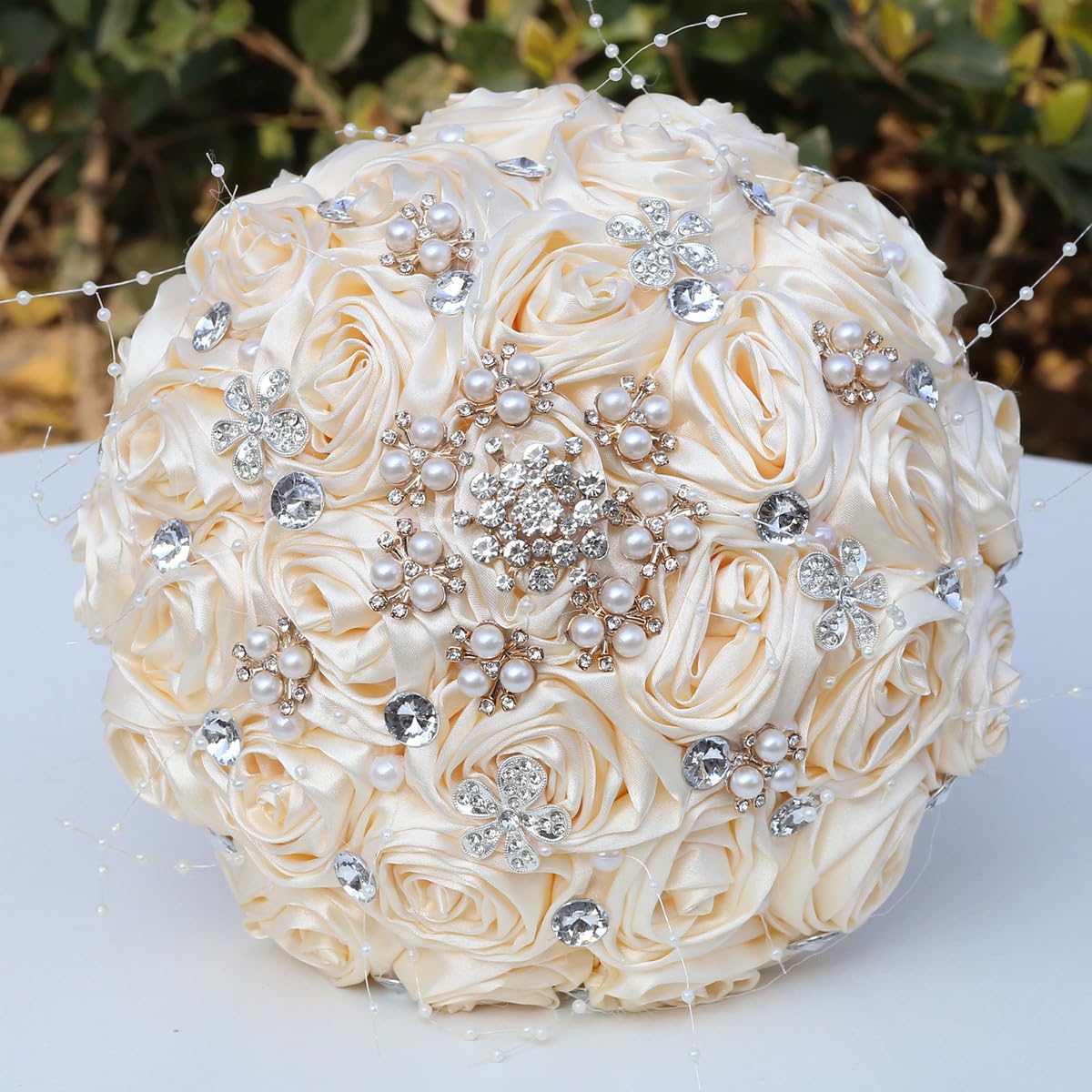 Linghe Bridal Wedding Bouquet Round, Artificial Roses Flowers for Bride with Bling Rhinestone Pearl, Bridesmaid Holding Flowers for Wedding Church Decoration (Apricot)