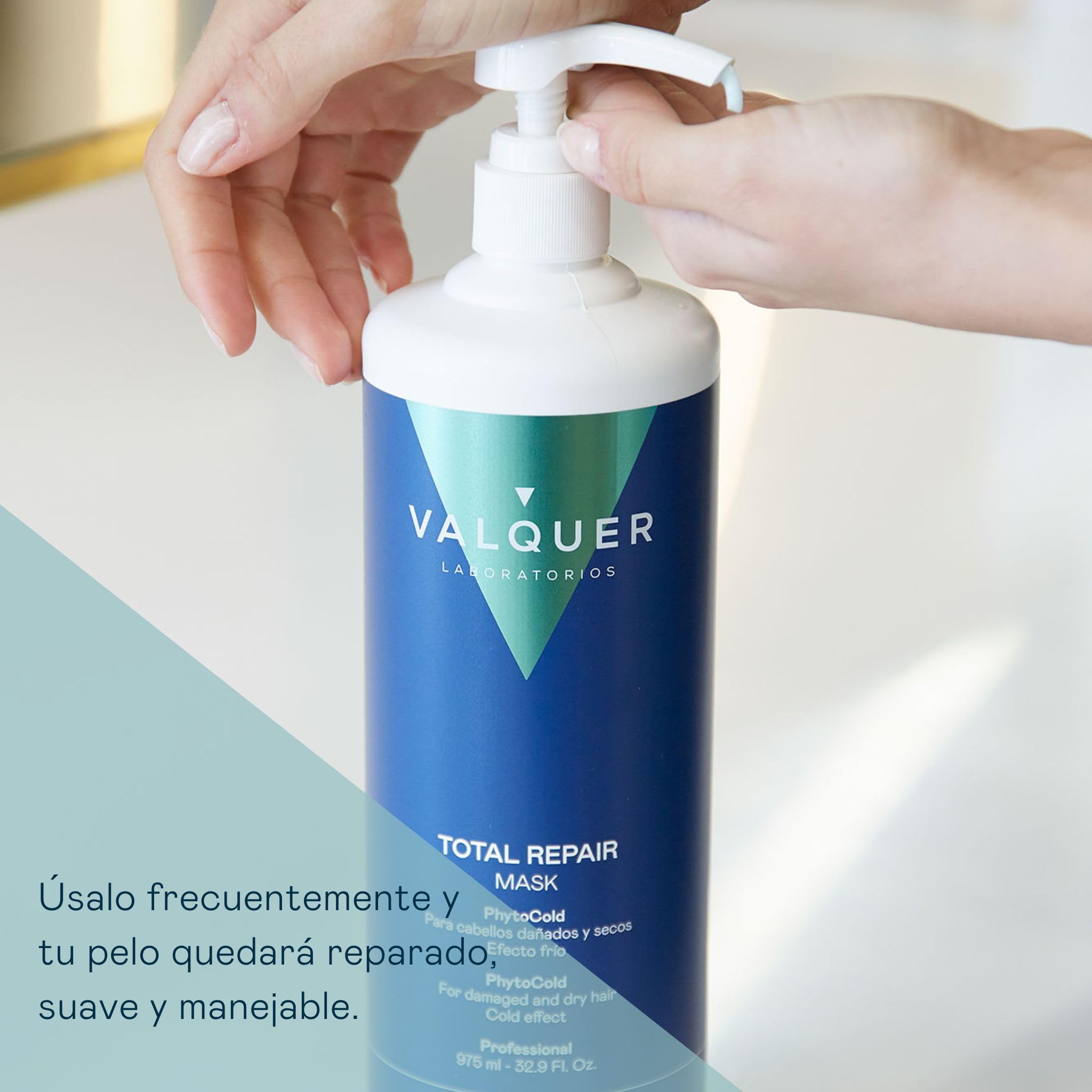 VALQUER Mascarilla Capilar Total Repair Zero Efecto Frío | Hidratante, Reparadora y Nutritiva para Cabello Dañado y Seco | Con Arándano y Aceite de Macadamia | Vegano | 975 ml