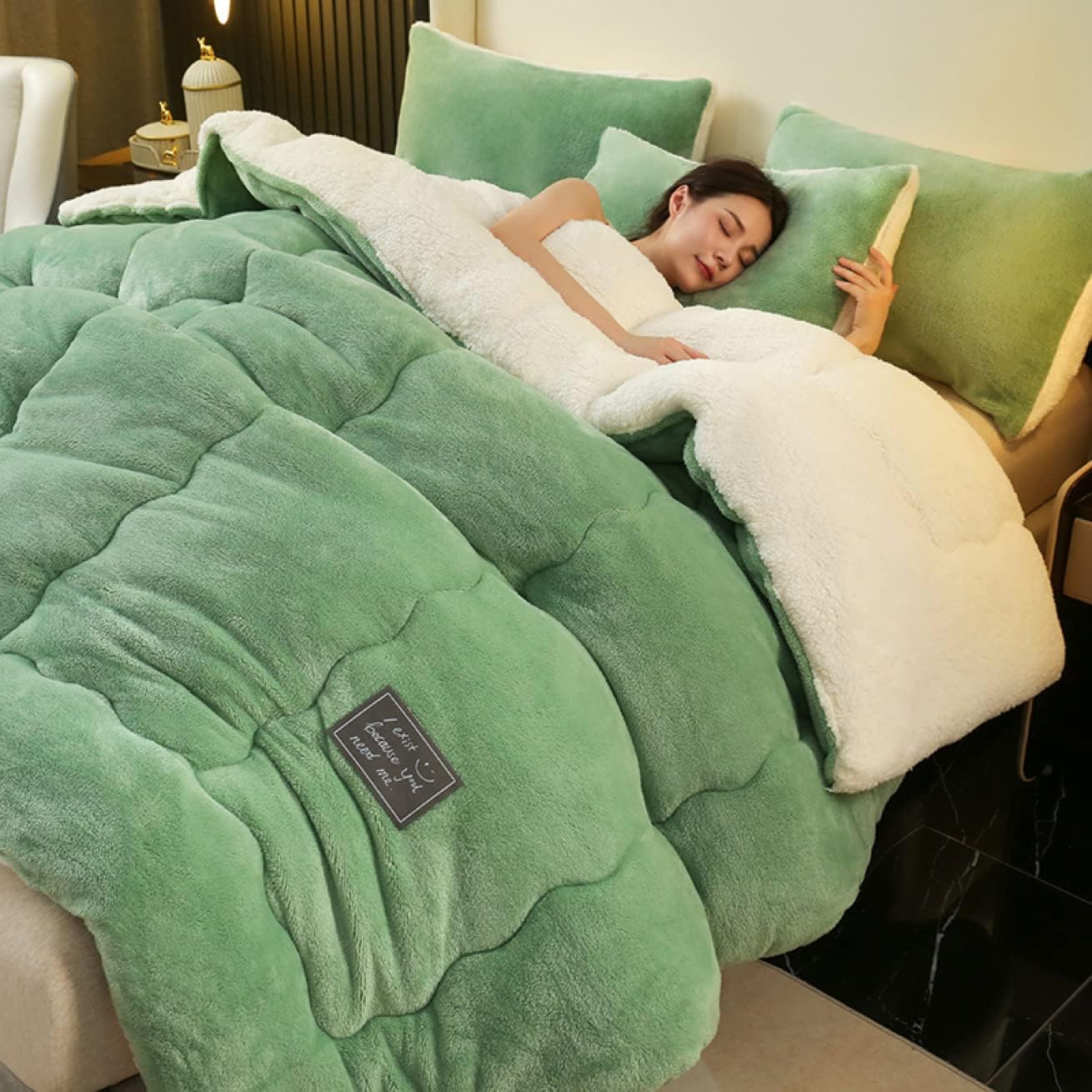 Amazon.co.jp [BKVB] Nondeformable Winter Throw Blanket Color Single