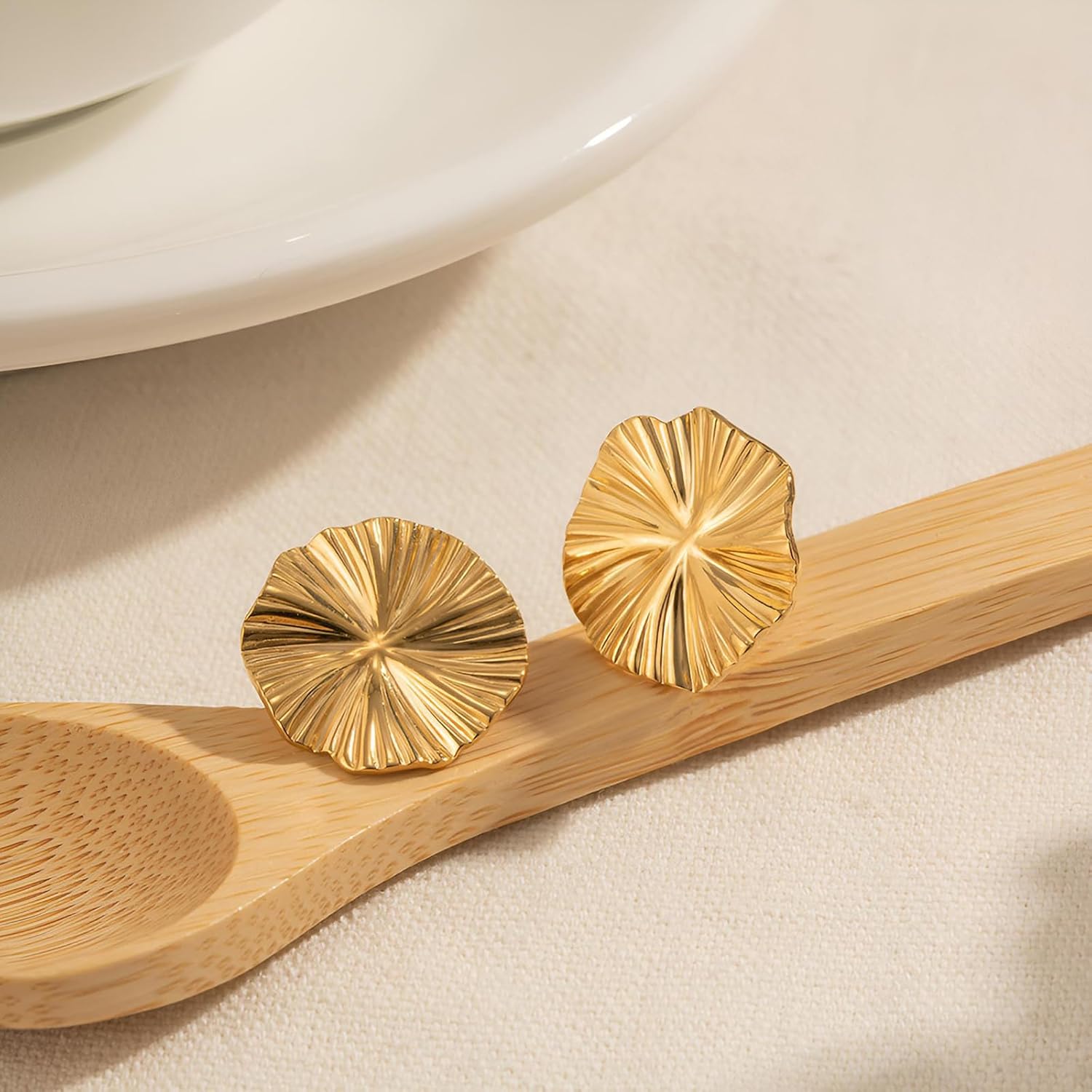 Chunky Golden Large Stud Earrings for Women Round Disc Stud Earrings Irregular Texture Earrings Trendy Vintage Jewelry - Image 4