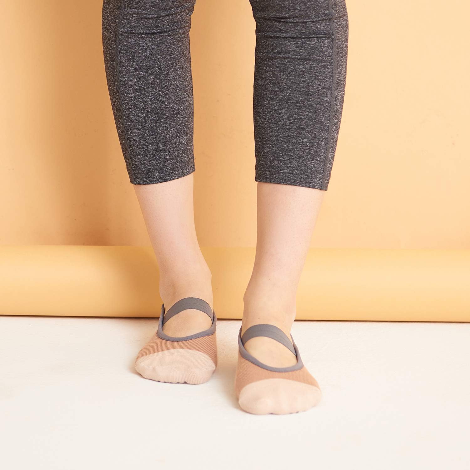 Color Block Yoga Socks with Non Slip Grips, Perfect for Pilates, Barre, Ballet, Barefoot training