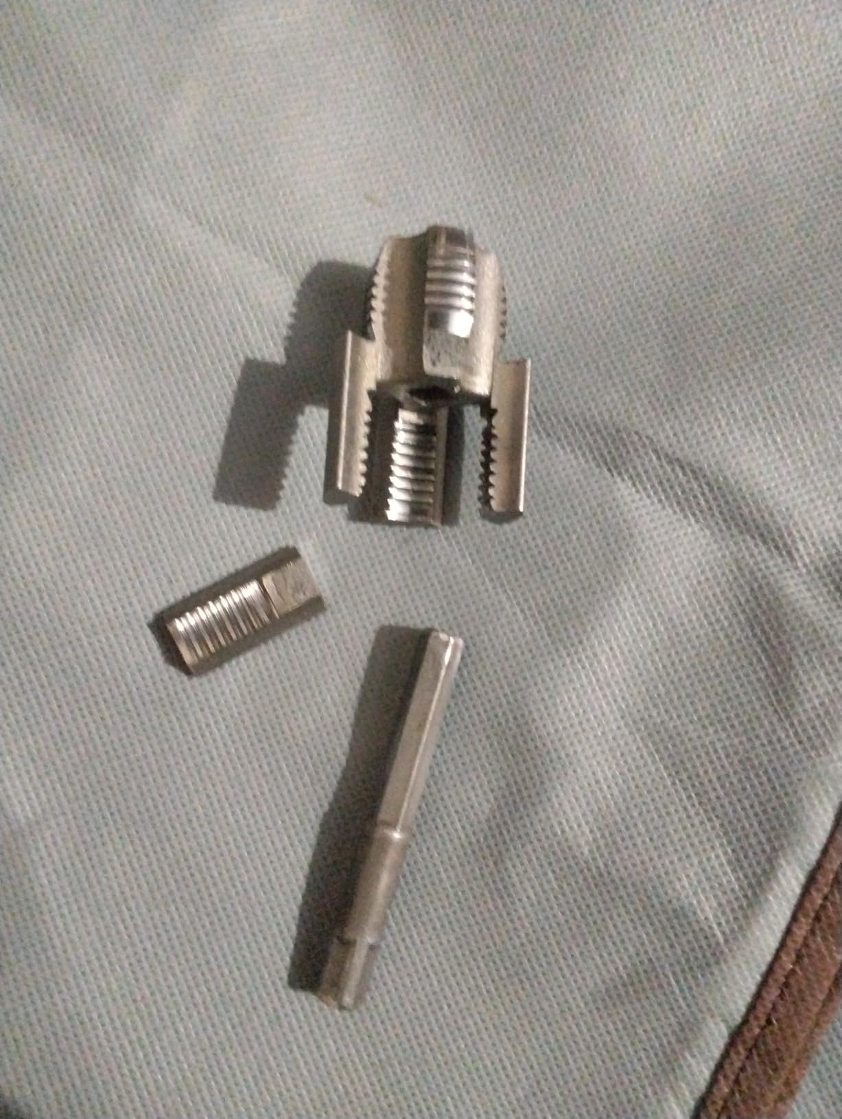 Thread Pipe Risers Tool 2 PCS Pipe Threading Tool, Pipe Thread Cutting Tool, PVC Pipe Threading ...
