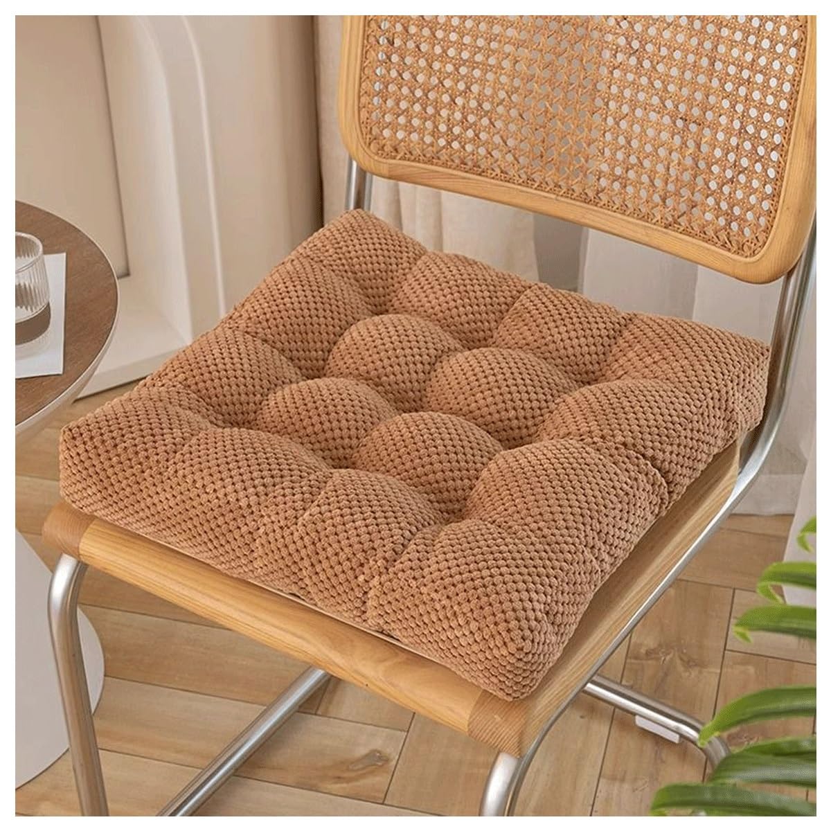 Coussin de chaise carré lavable pour soulager les assises trop rigides