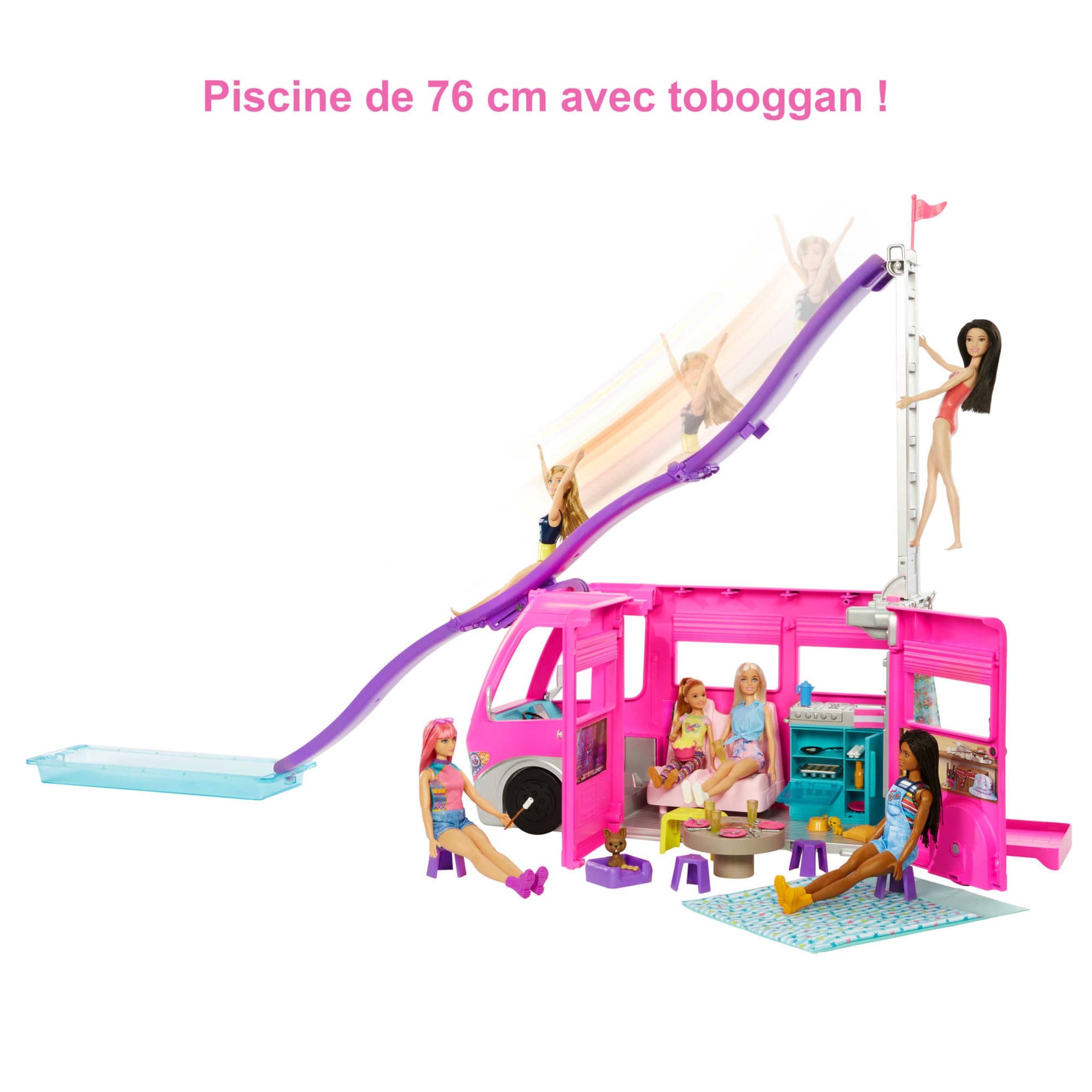 Barbie Camping-Car Transformable, avec 7 Zones de Jeu Et 60 Accessoires Inclus, Comprend Toboggan, Piscine, Pick-Up, Et Bateau pour Poupées, 76 cm, Jouet pour Enfant de 3 Ans et Plus, HCD46