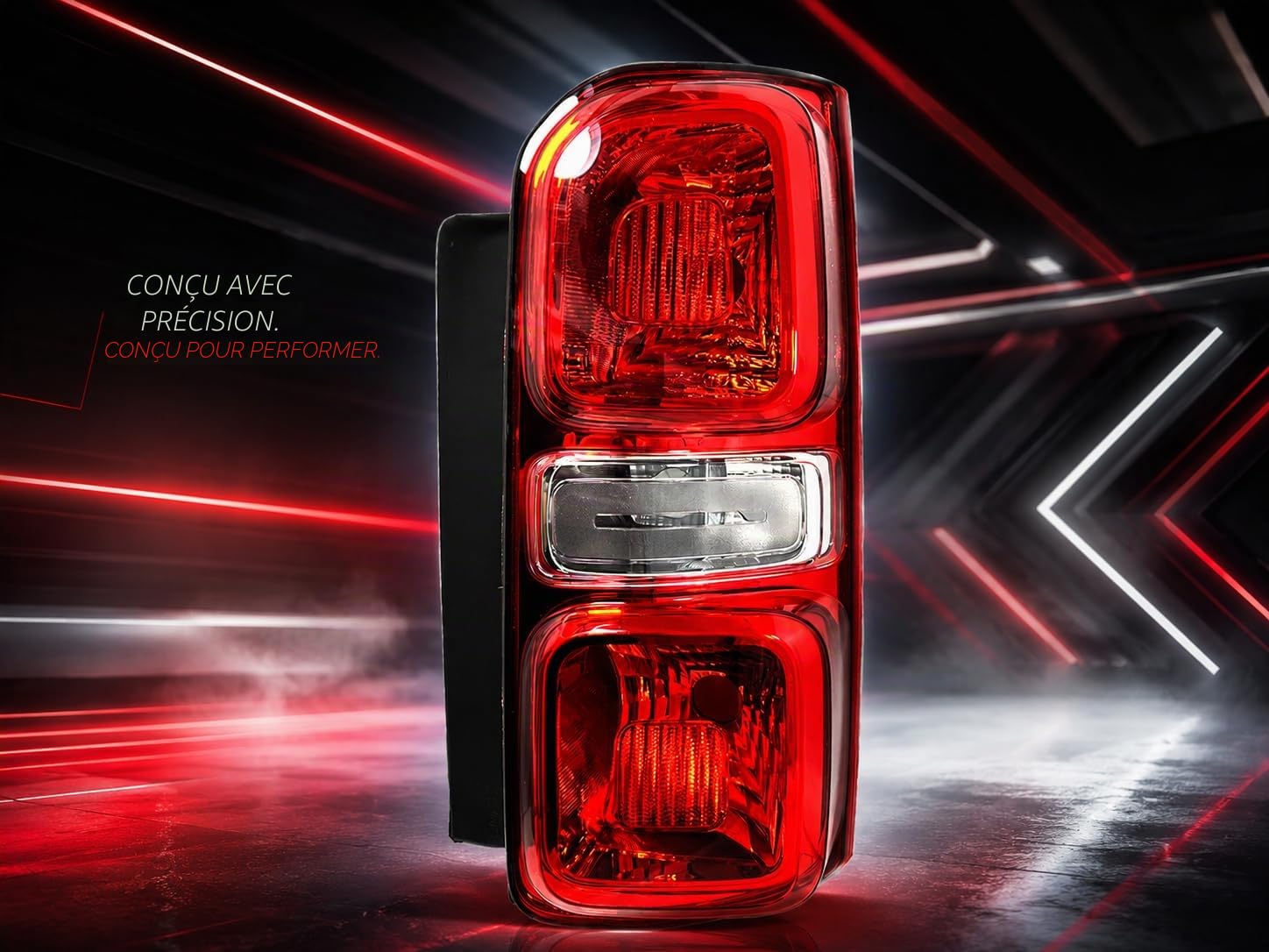 Feu Arrière Droit Compatible avec Peugeot Expert Traveller 2016+ Citroen Jumpy Dispatch SpaceTourer 2016+ Toyota Proace 2016+ Opel Zafira Life Vivaro 2019+ Fiat Scudo 2022+ 9808243080