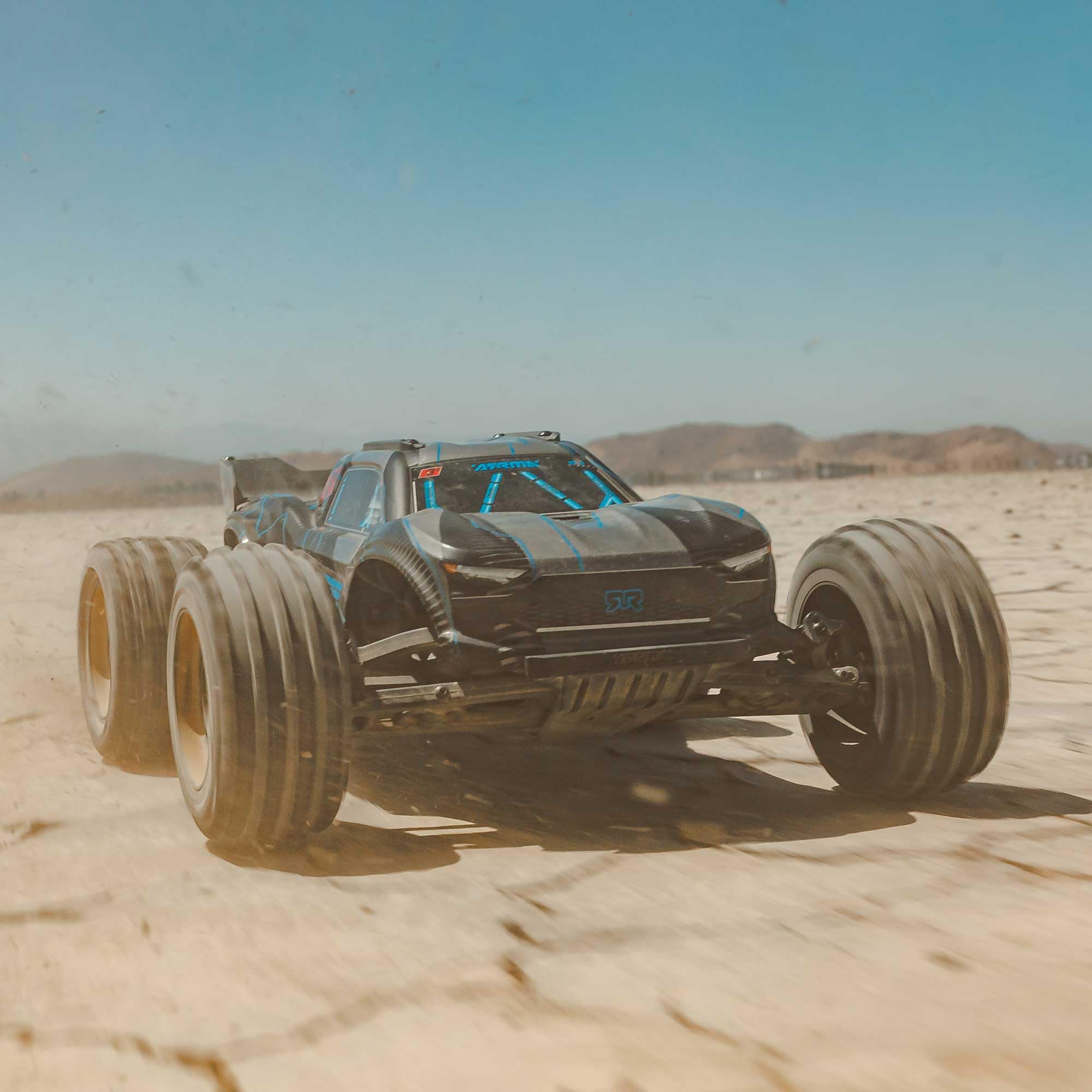 ARRMA VORTEKS 223S DSC 1:10 Brushless 2WD Stadium Truck RTR – Spektrum ESC & SLT2 Steuerung, 3660 4000 KV Motor, bis 80 km/h, 2S/3S LiPo, Blau