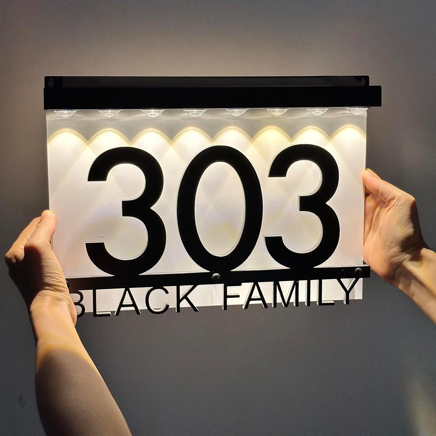 Solar House Numbers Sign - Outdoor LED Lighted Address Plaque, Waterproof Solar-Powered House Number Sign for Yard, Garden, Home, Easy Identification Day & Night