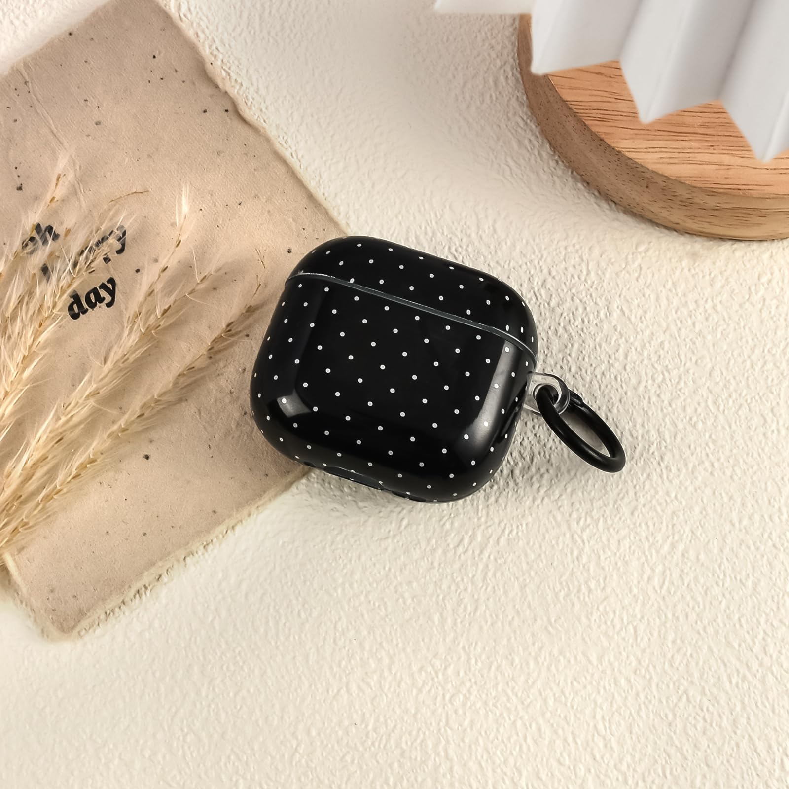 Etui AirPods 4 z zestawem do czyszczenia, ładny wzór w kropki dla dziewcząt i kobiet brelok odporny na wstrząsy futerał na AirPods 4. generacji -czarny