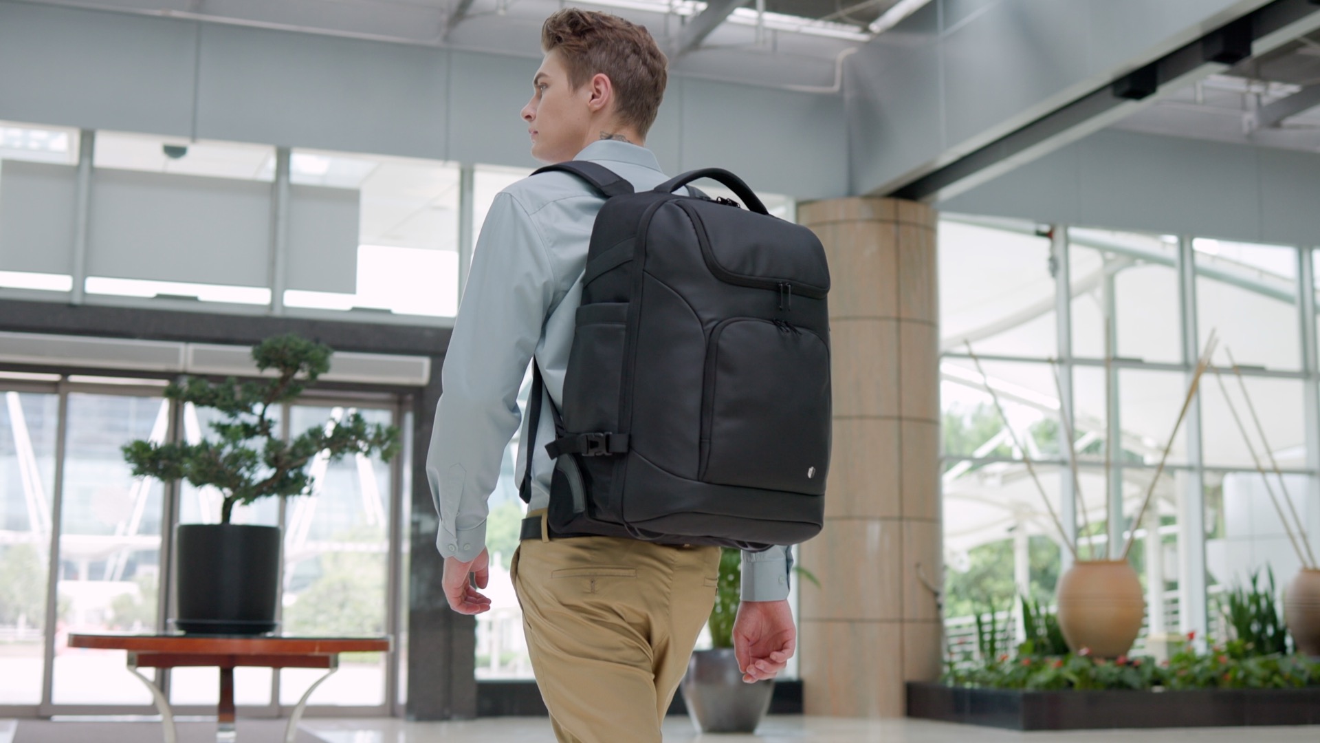Amazon.com: RoyalAnt Backpack for Men, Anti Theft Convertible