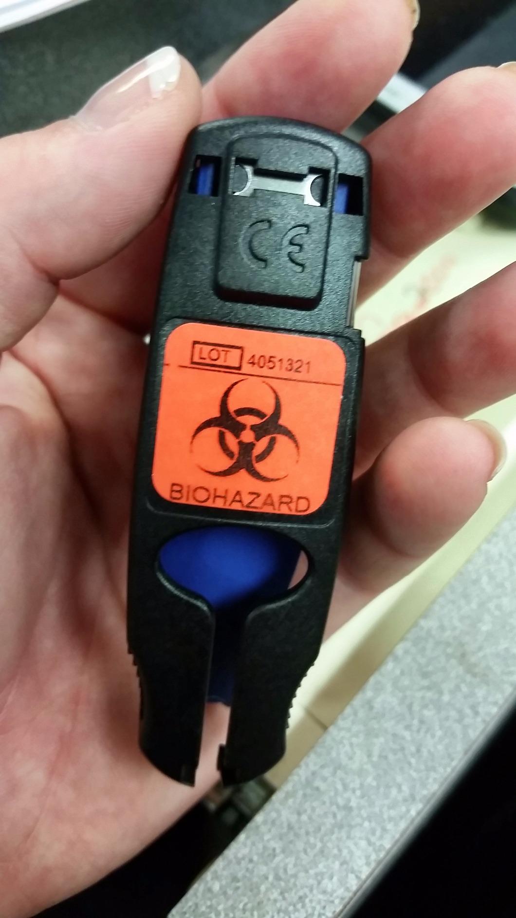 Invacare SafeClip Insulin Syringe Needle Clipper, Pack of 3 Health & Household