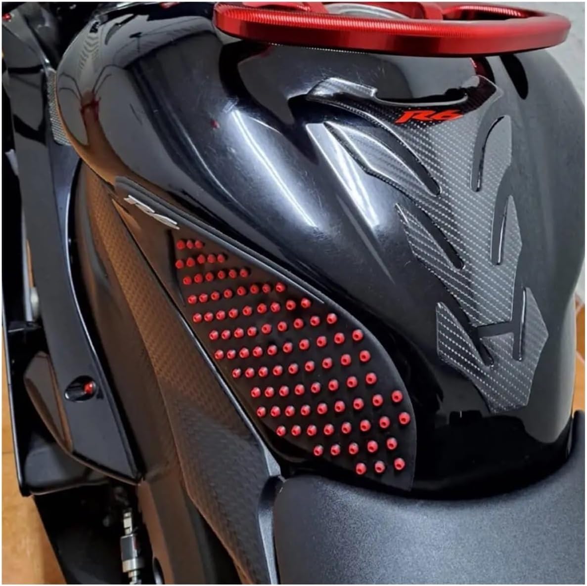 Tank Traction Pad for YZFR6 YZF-R6 2006-2016 Motorcycle Side Fuel Tank Pads Protector Stickers Grip Traction Pad
