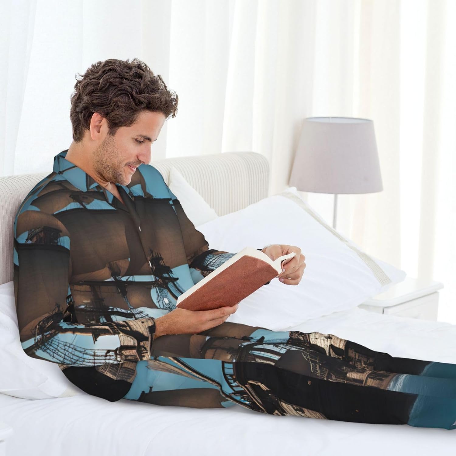 Cool Pirate Ship Print Luxurious Mens Pajamas Set,Breathable Pajamas Set,Perfect For Lounging Bed,Sofa