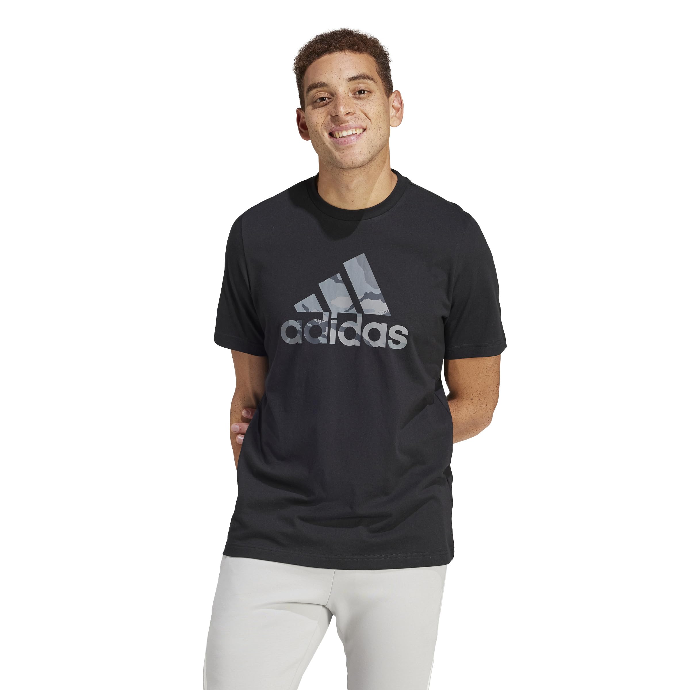 adidas Camo Badge of Sport Graphic tee Camiseta para Hombre