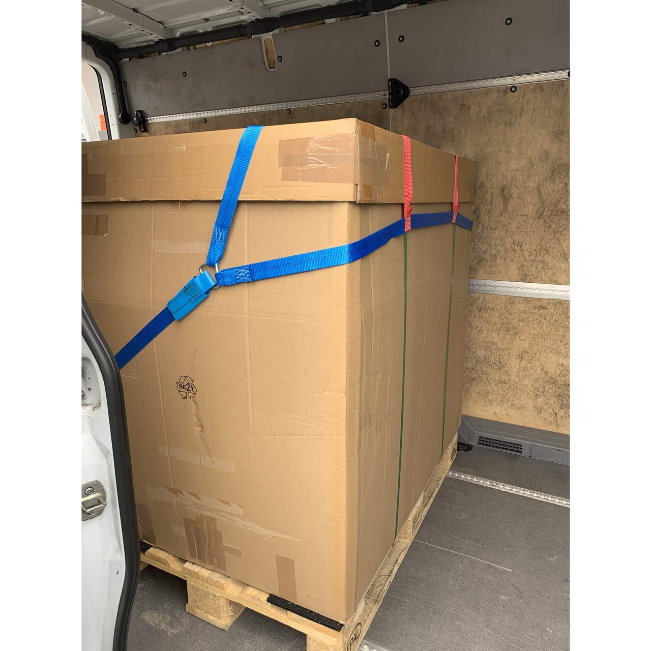 Kopflashing-Netz, 35 mm, 1000 daN, Breite 0,80/1,20 m, inkl. Ratschen Formschluss im Transporter bei Ladungssicherung