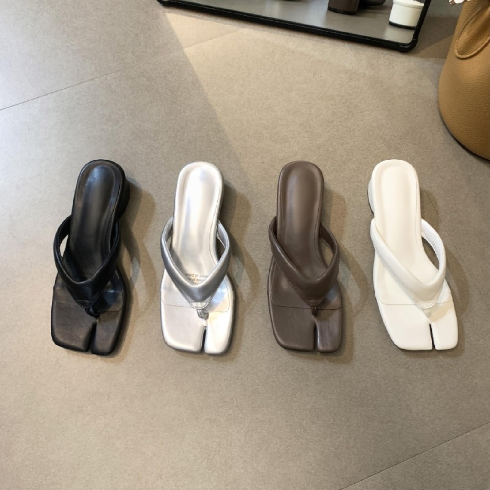 pantofole da donna estate aperta punta pizzico Toe Split-toe Design Donna 2026 Nuove infradito