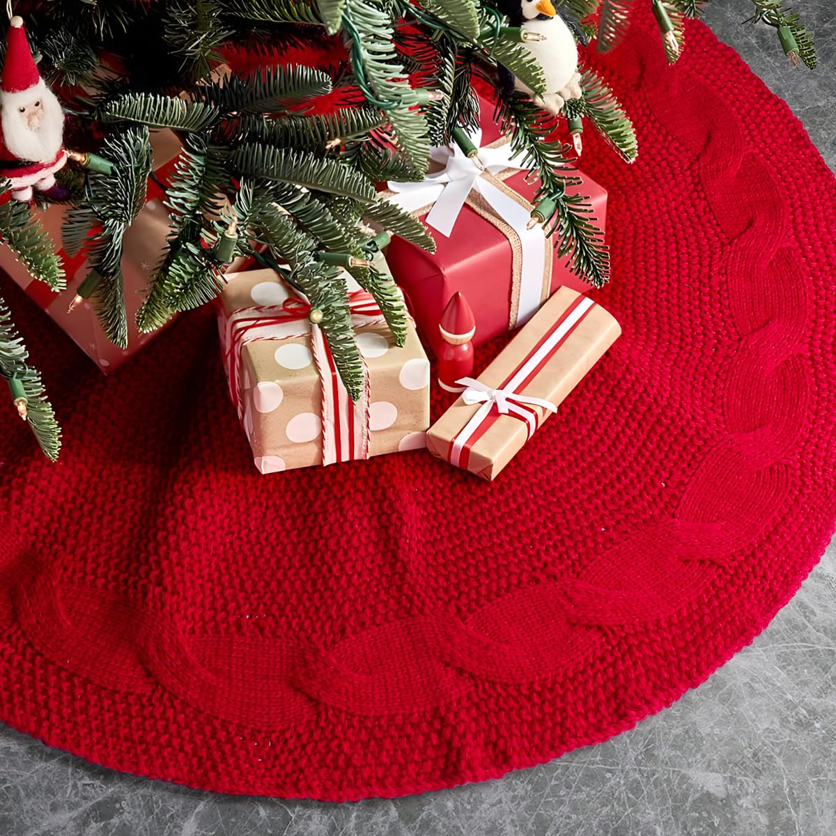 GMOEGEFT Christmas Tree Skirt 32 inches Cable Knitted Thick Knit Red Tree Skirts for Xmas Decor Holiday Decoration (Red, 32 in)