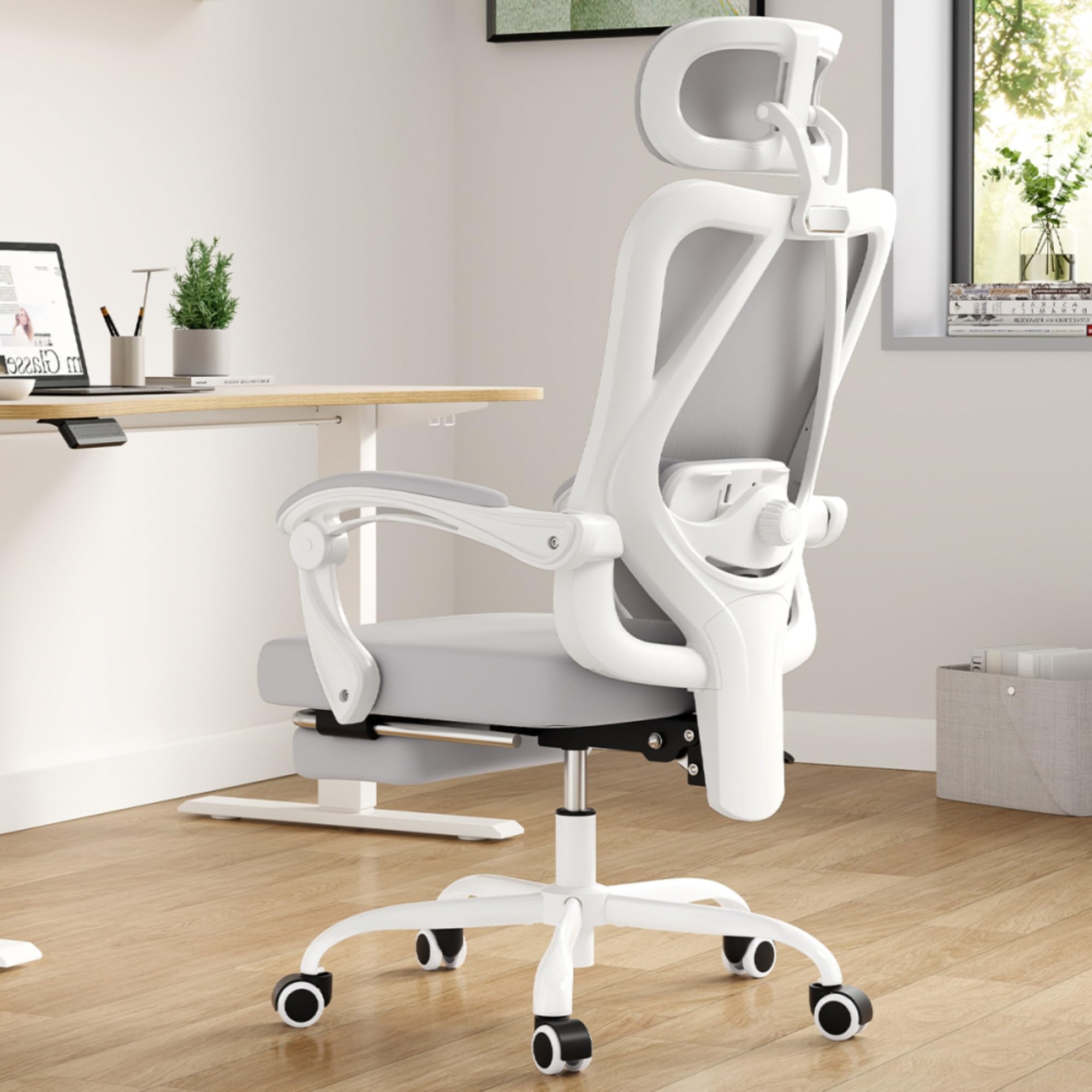 Krzesła biurkowe Wysokie oparcie Ergonomiczne krzesło biurowe Podnóżek i zagłówek Regulowany podparcie lędźwiowe z możliwością personalizacji oddychającego komputera z siatki Koła gi