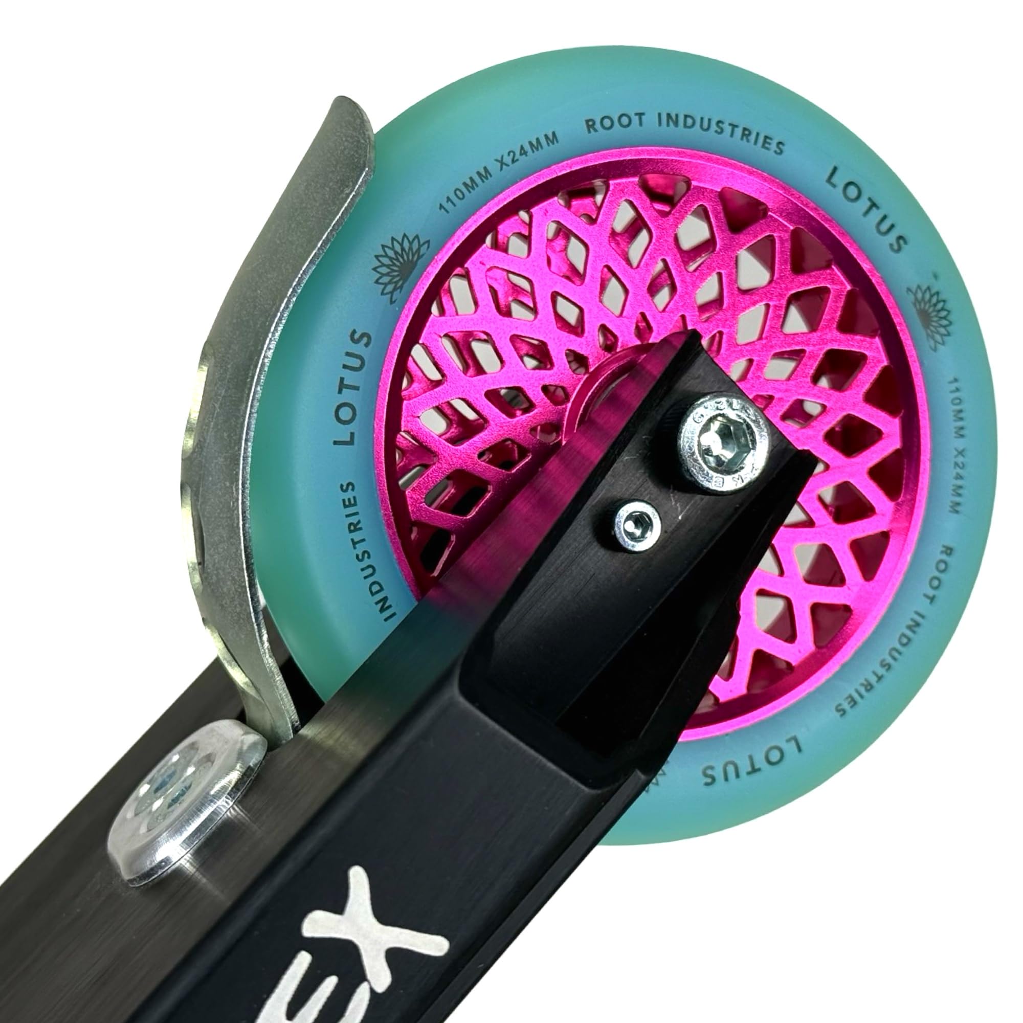 Root Industries Lotus Hollowcore Roulette de trottinette 110 mm ABEC 11+ autocollant Fantic26