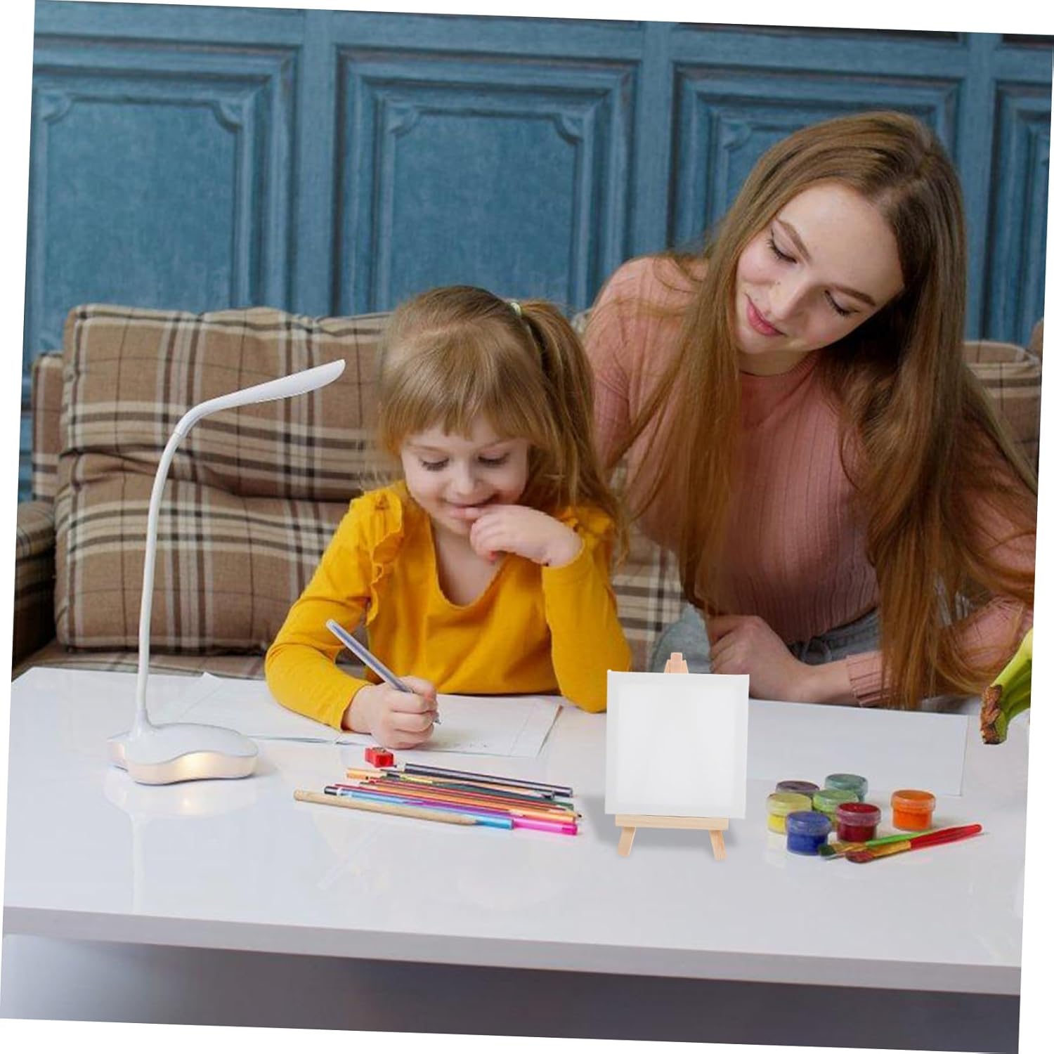 TEHAUX 12pcs Small Canvases Decorative Easels for Craft Projects Boys and Girls Art and Painting Display Stands for Showcasing Menus Pictures and Small Artwork