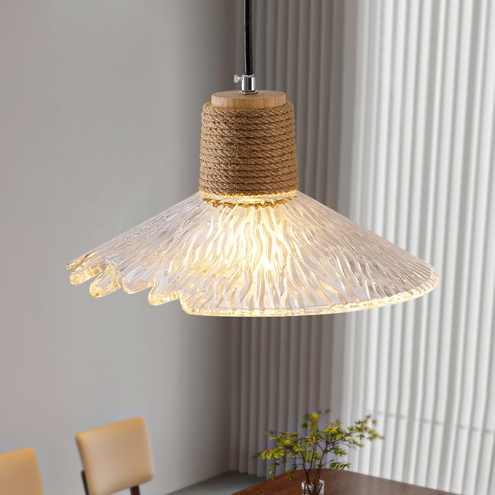 ChenSolara Pendant Light with Clear Striped Glass Lampshade, Farmhouse Hemp Rope Vintage Chandelier, Adjustable Height Hanging Rustic Light Fixture for Dining Room Living Room Hallway