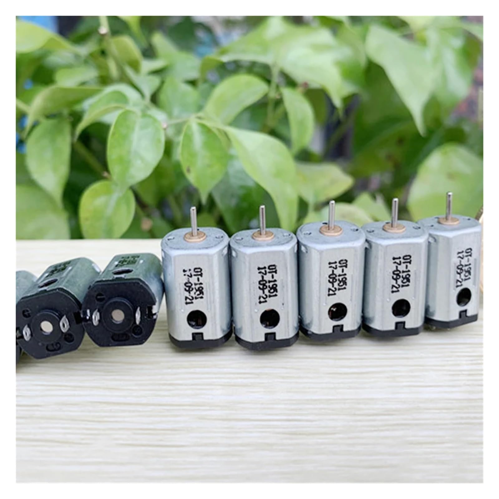 LHAOEEEYG FK-N21 Electronic Starter DC 3V-6V 51000RPM Carbon Brush Large Torque RC Drone Toy Car Boat