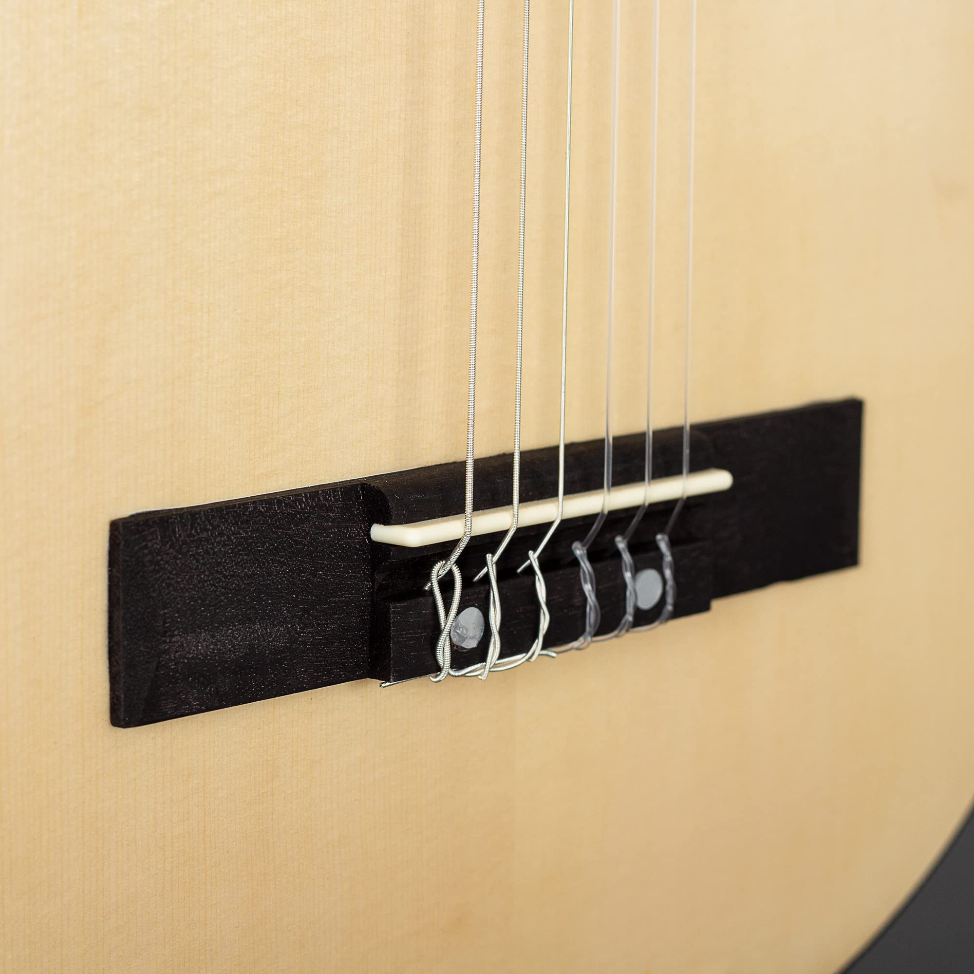 Student Series - Guitarra de concierto (tamaño 1/2, incluye funda y 3 púas)