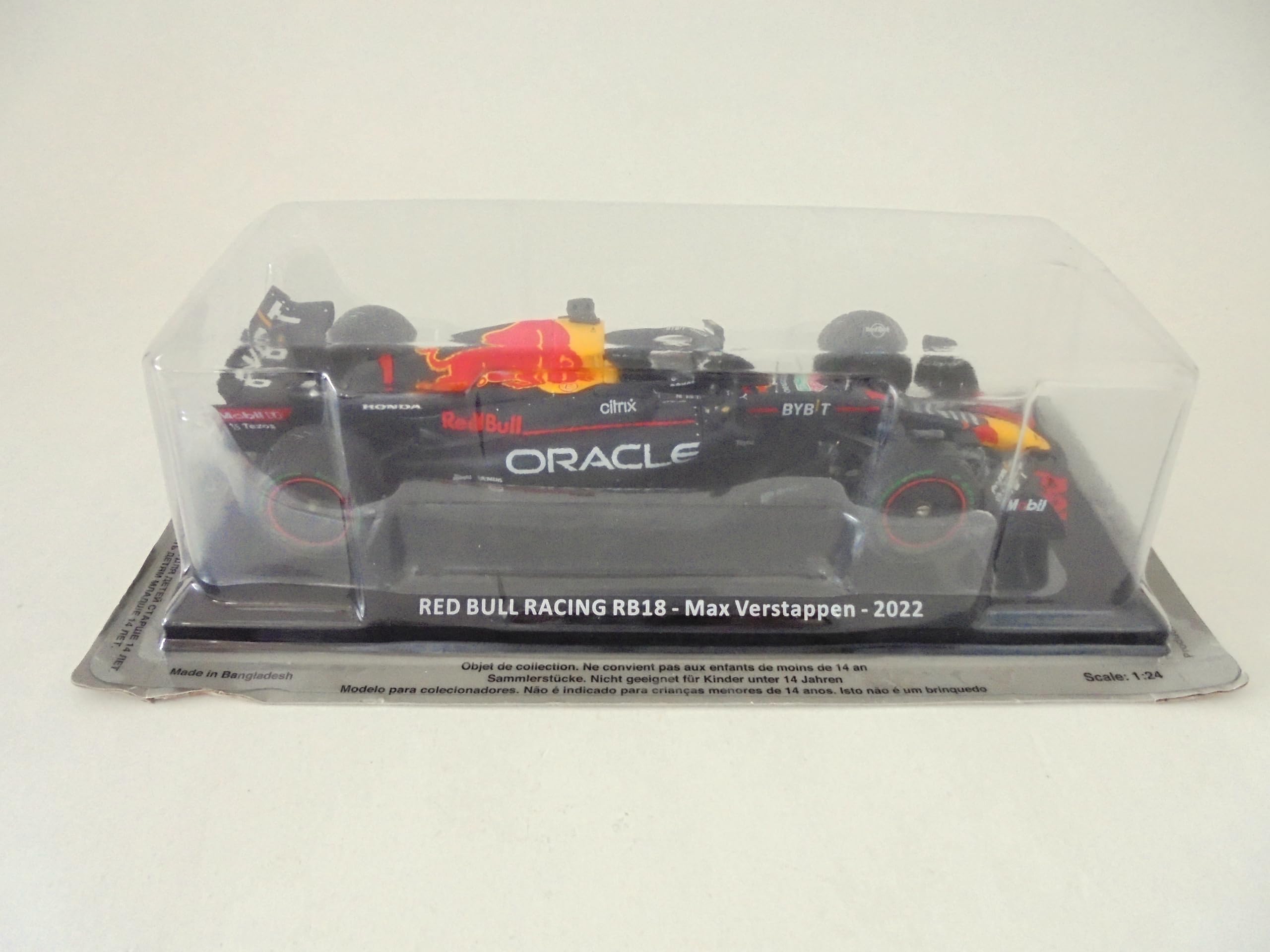 Formula 1 Compatible with RED Bull RB18 Max Verstappen 2022-1/24