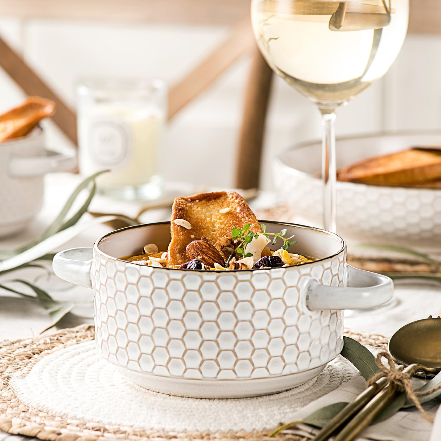 Ceramic Soup Bowls Set - 27 Oz French Onion Soup Crocks with Handles - Embossed Stoneware Bowls for Soup Cereal Beef Stew Chili - Microwave Dishwasher Oven Safe - Set of 4