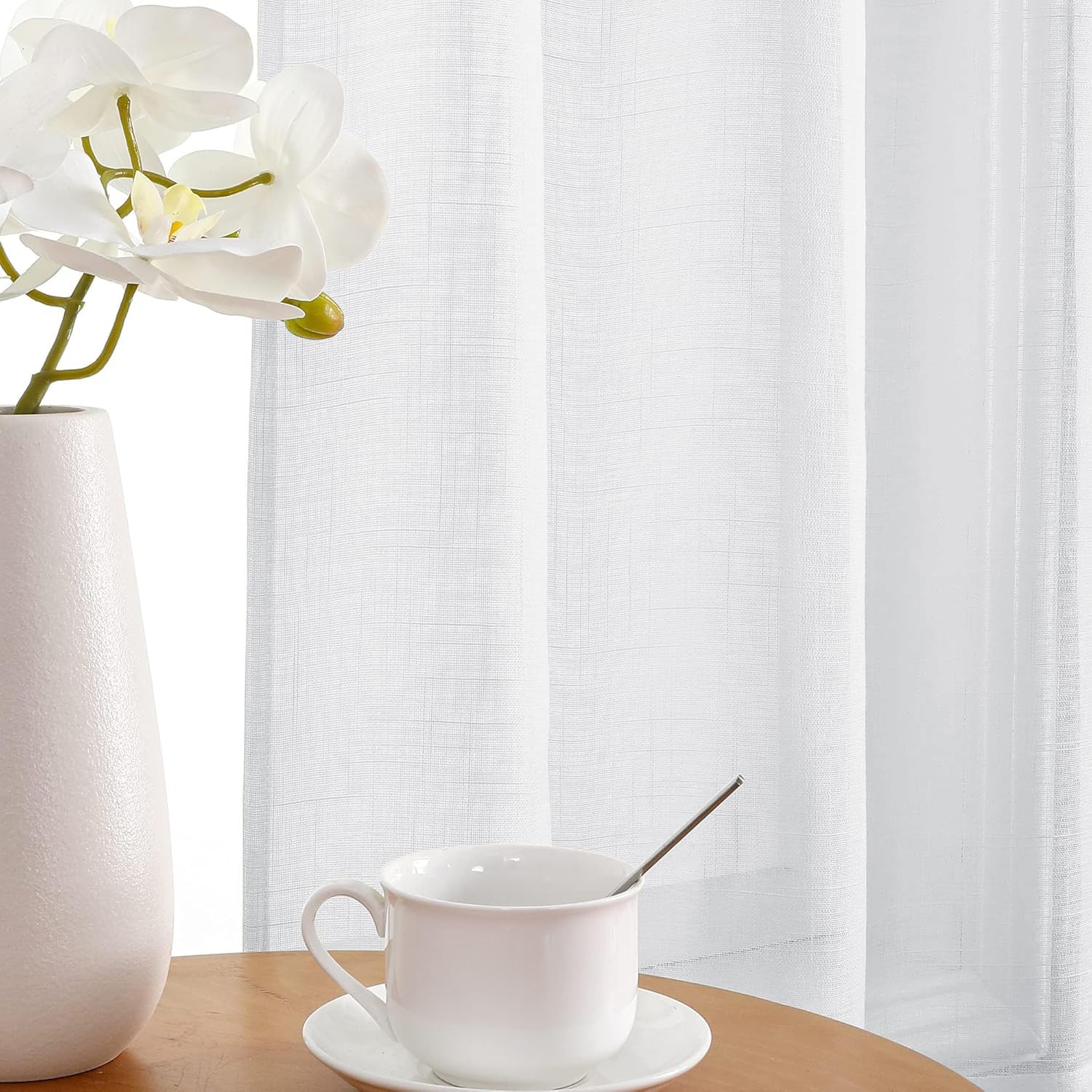 Cucraf Leinenoptik Weiß Voile Vorhänge mit Ösen Halbtransparent Gardine für Schlafzimmer Wohnzimmer H145 x B140cm 2er Set – Bild 4