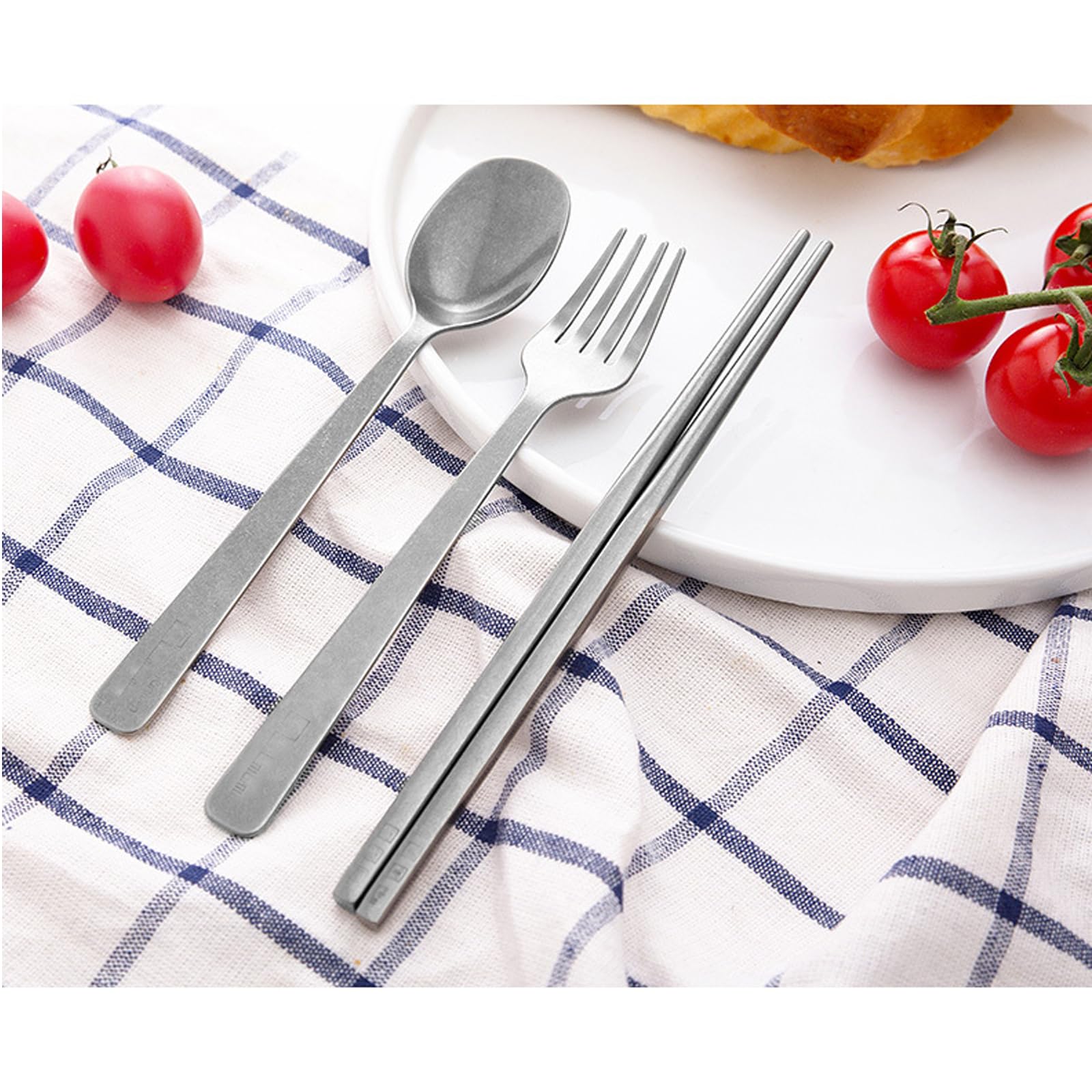 Utensilios de Viaje, Juego de Cubiertos de aleación de Titanio Puro de 4 Piezas, Cubiertos portátiles Reutilizables para Campamento, Incluye Tenedor, Cuchara, Palillos con Estuche
