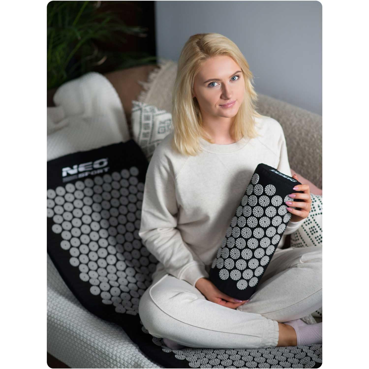 Neo-Sport NS-901 Acupressure Mat