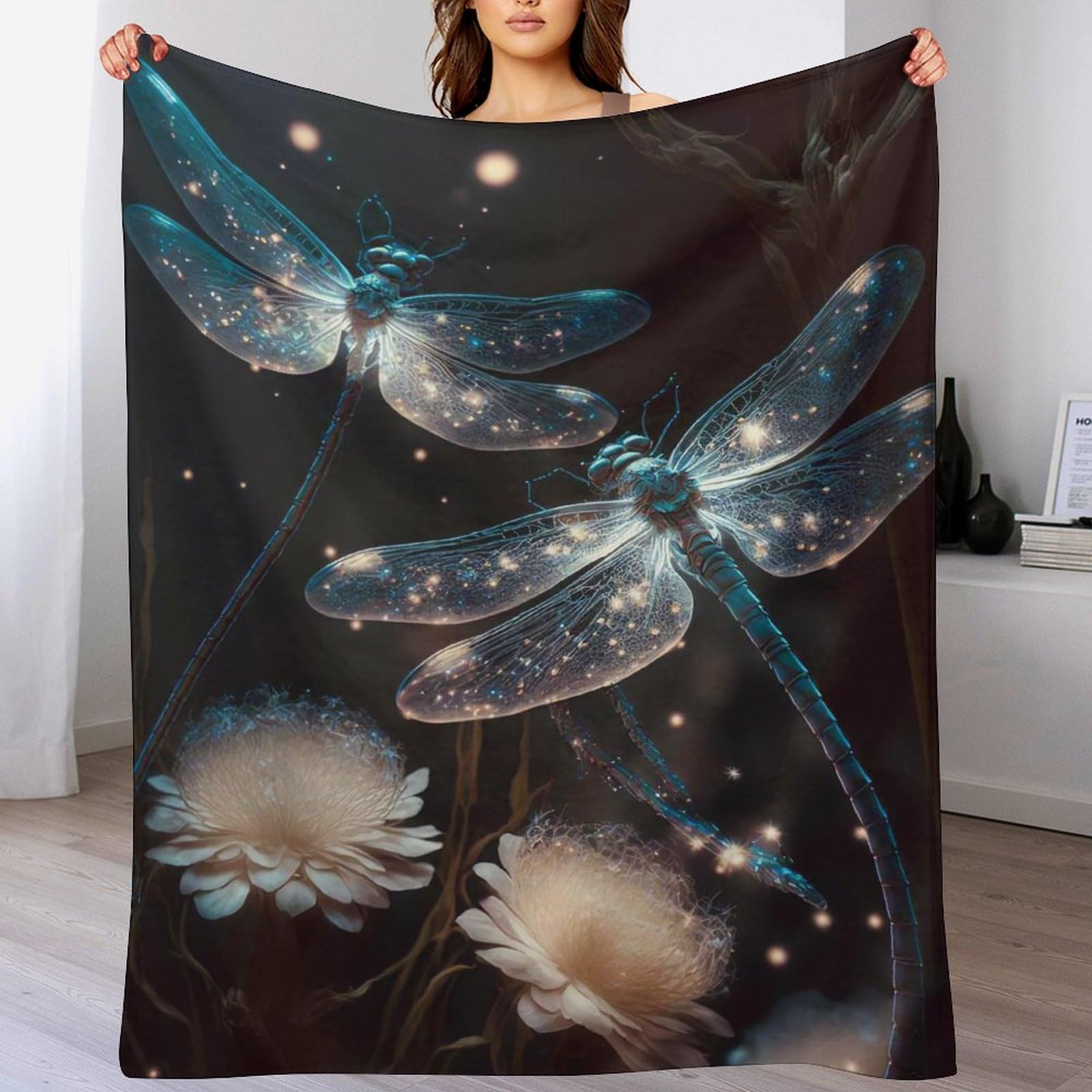 Couverture chaude et confortable en flanelle 150x200cm isolante et facile à manipuler au quotidien